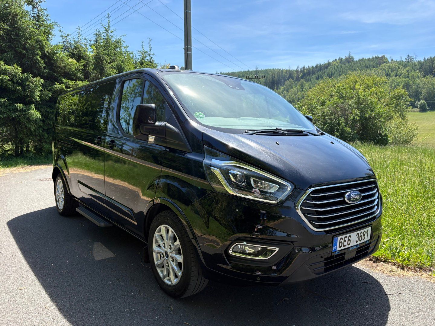 Ford Tourneo Custom, 2.0 136KW EcoBlue1. maj CZ DPH - fotka 3