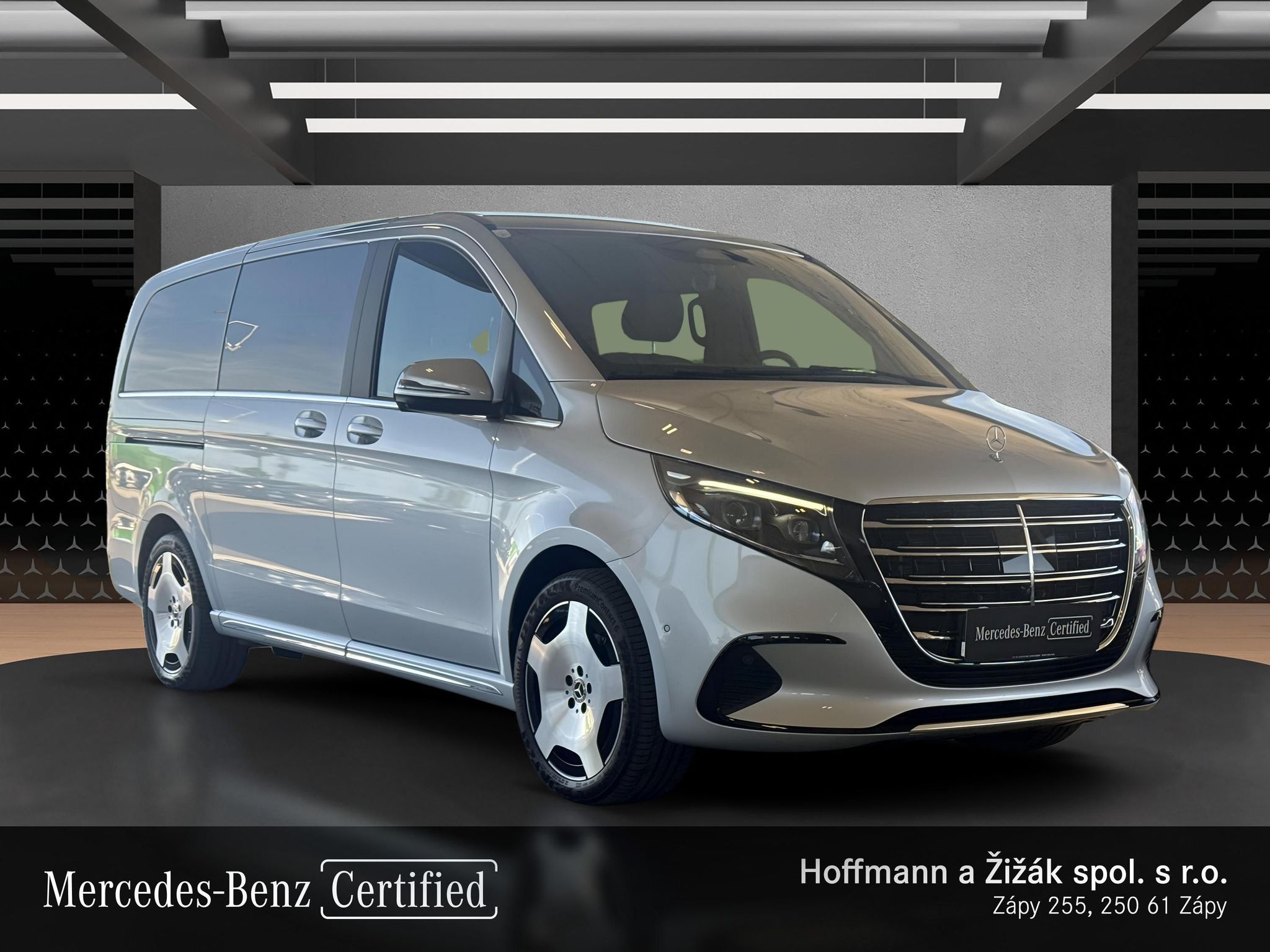 Mercedes-Benz Třídy V, 300d 4MATIC Exclusive Long - fotka 3