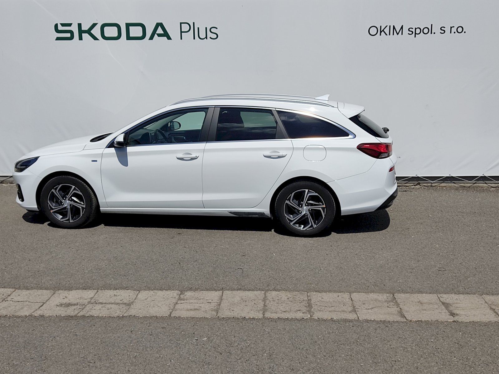Hyundai i30, CW 1,5 T-GDI 117 kw - fotka 3