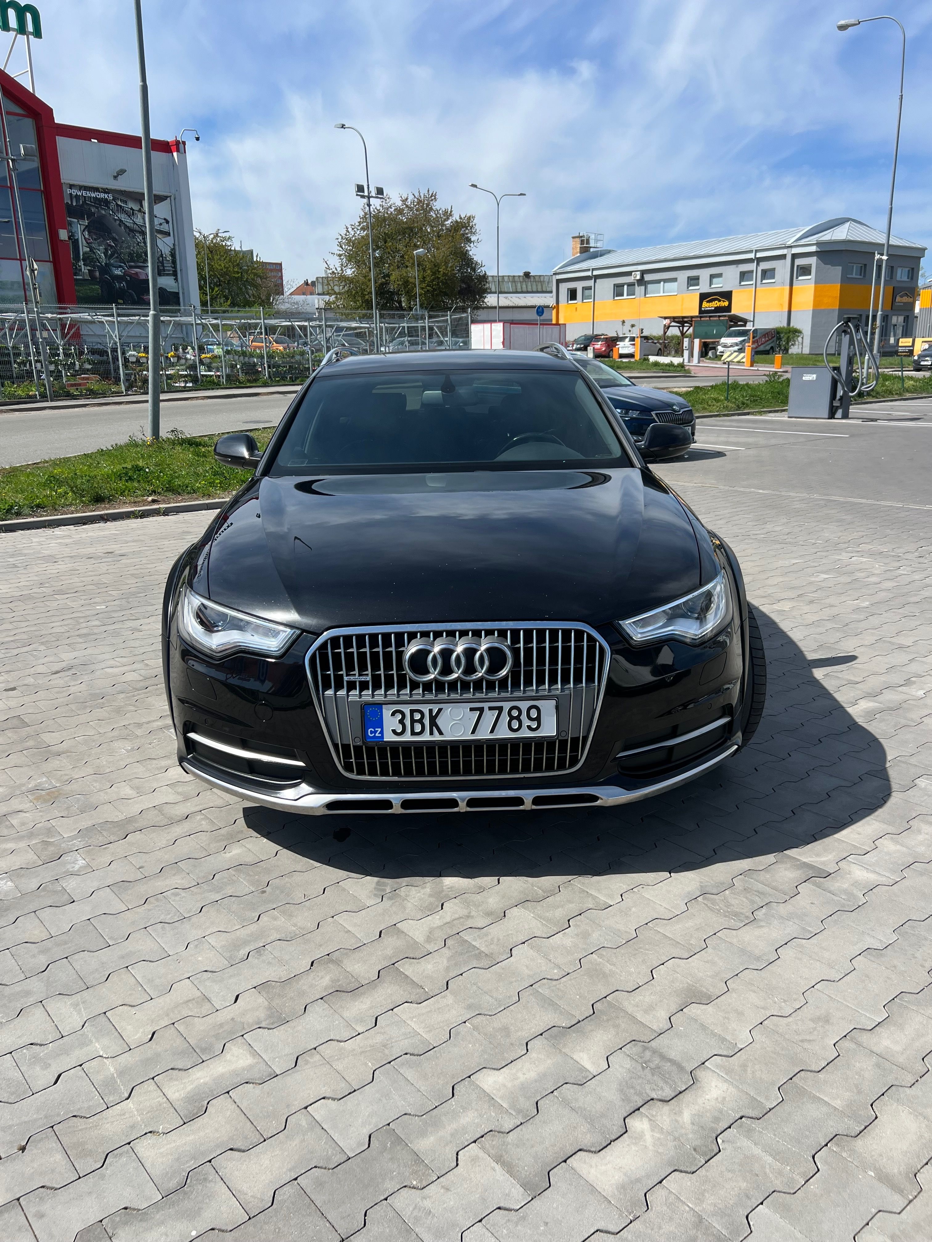 Audi A6 allroad, 3.0 TDI Naživo vypadá skvěle!