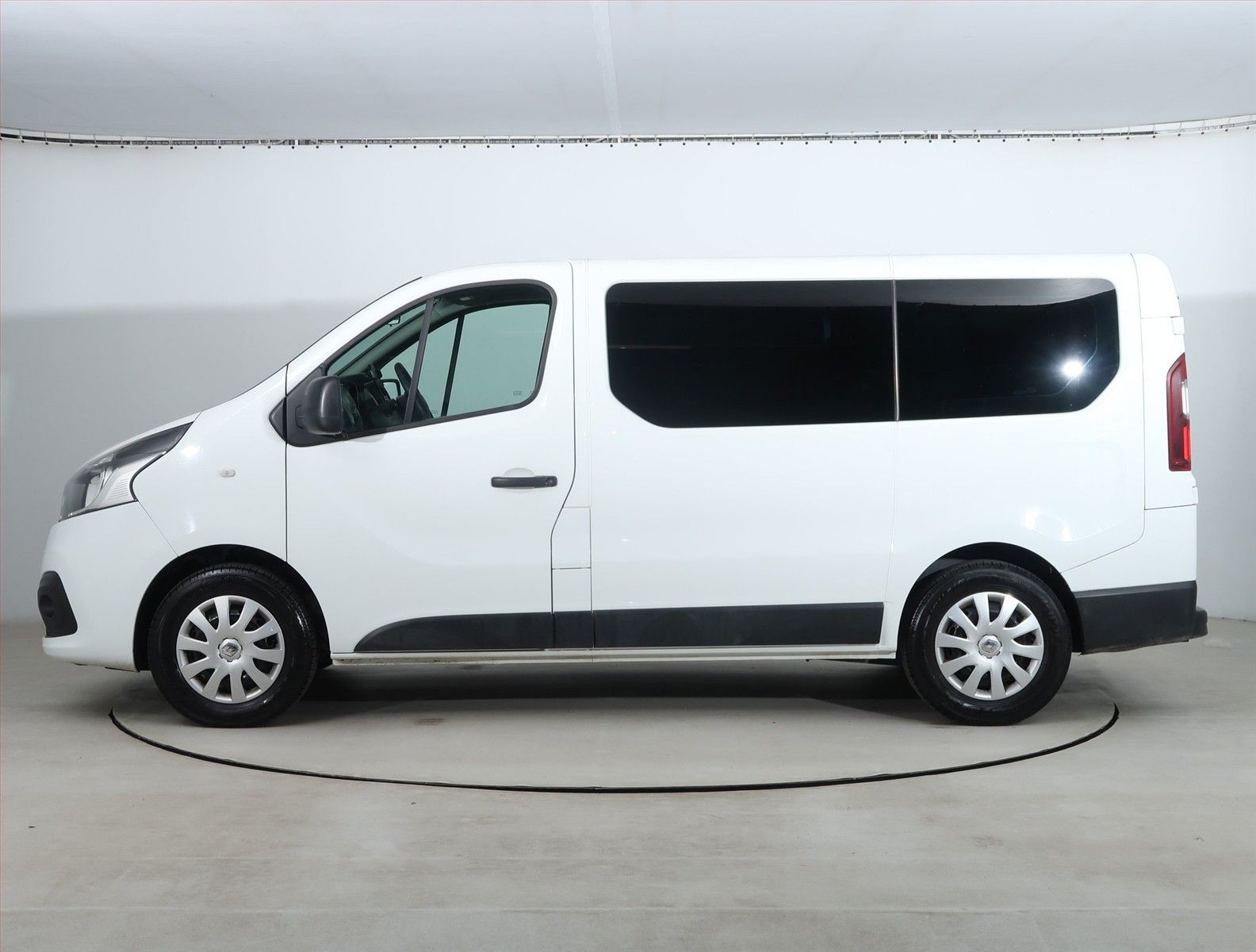 Renault Trafic, 1.6 dCi, Bus, 9Míst, Klima, ČR - fotka 3