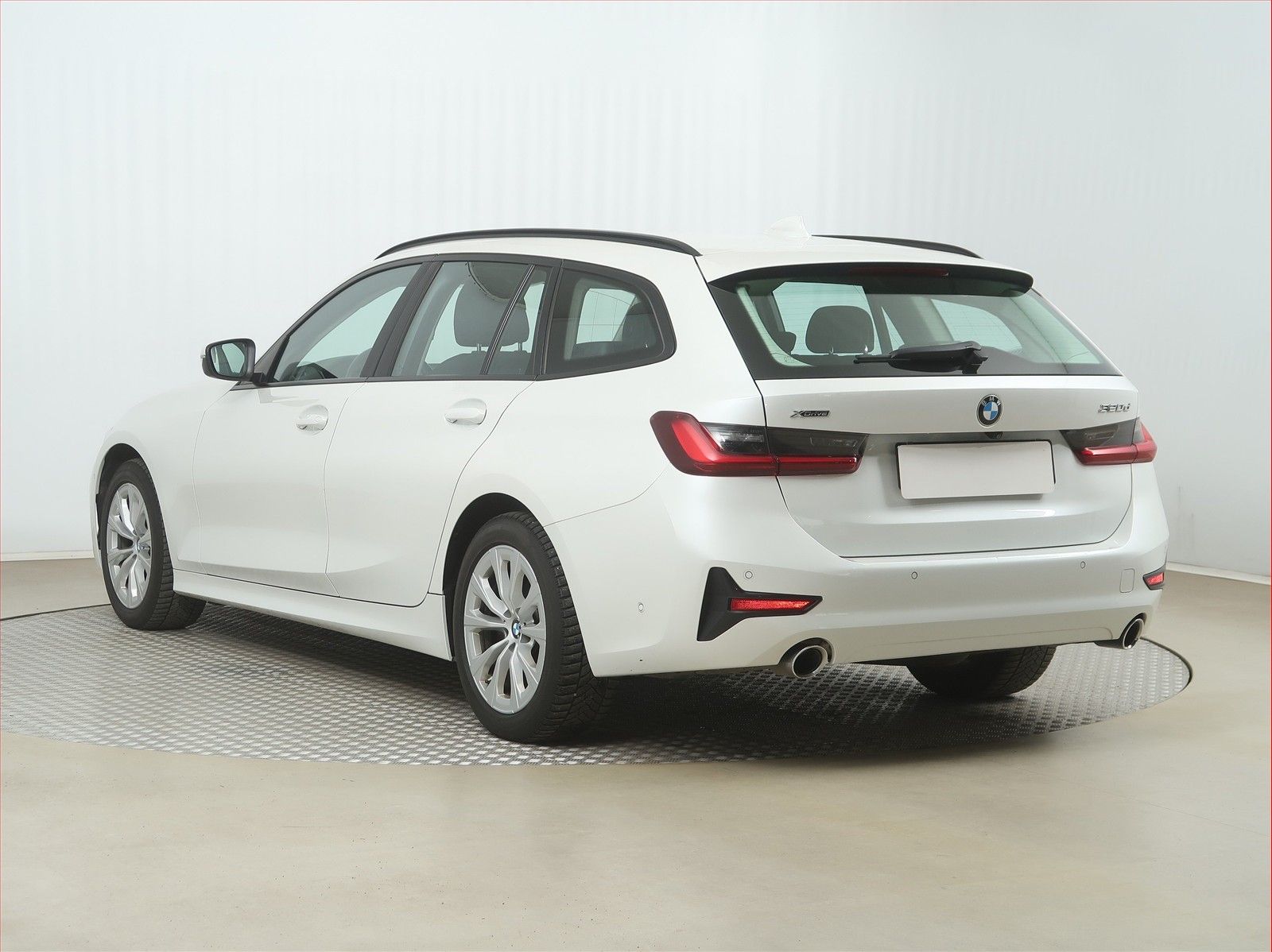 BMW Řada 3, 320 d xDrive, 4X4, Automat - fotka 4