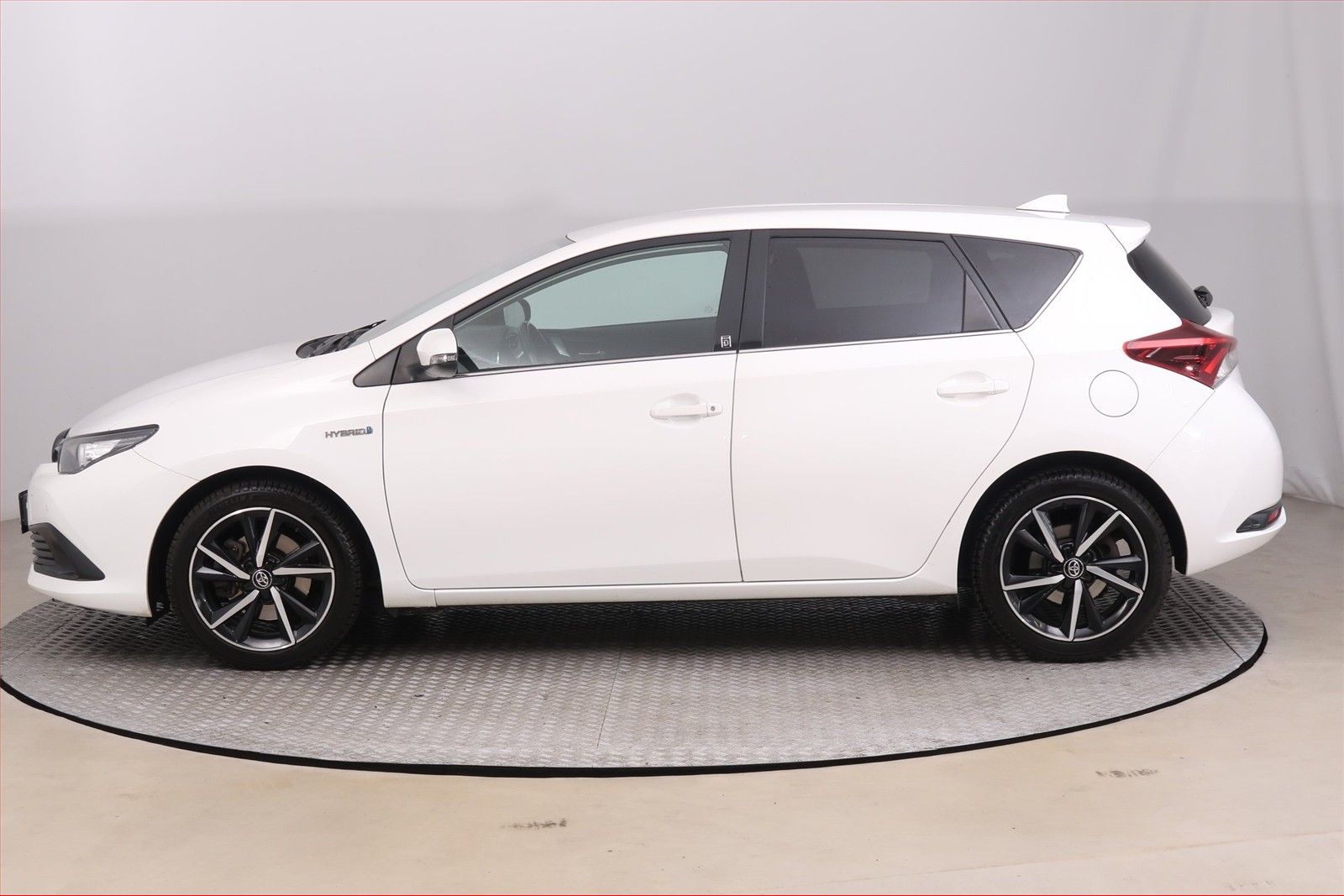 Toyota Auris, Hybrid, Base, Automat - fotka 3