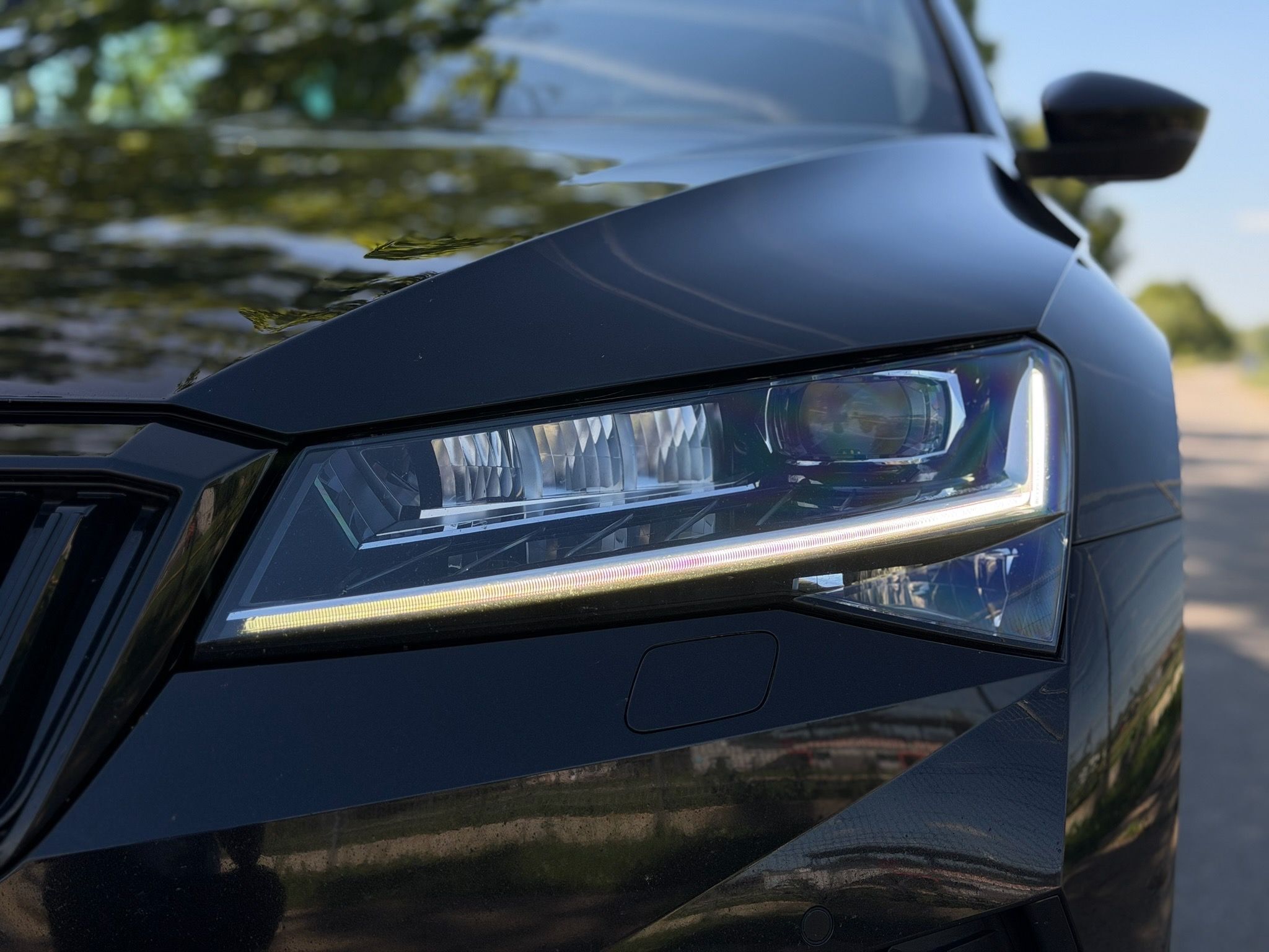 Škoda Superb, 2.0TDI(147kW)Sportline DSG 4x4 - fotka 5