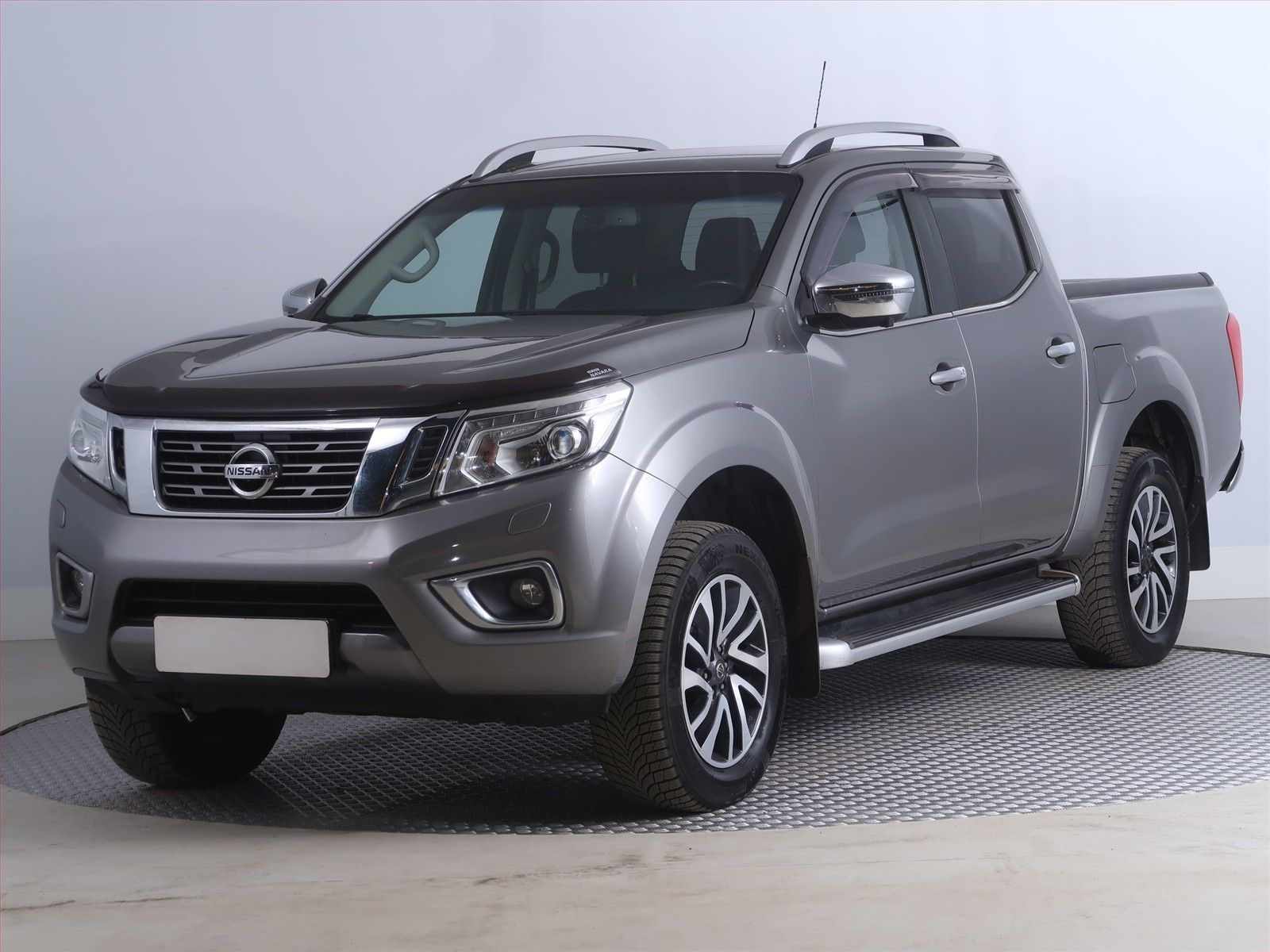 Nissan Navara, 2.3 dCi, 4X4, Automat, Navi - fotka 2
