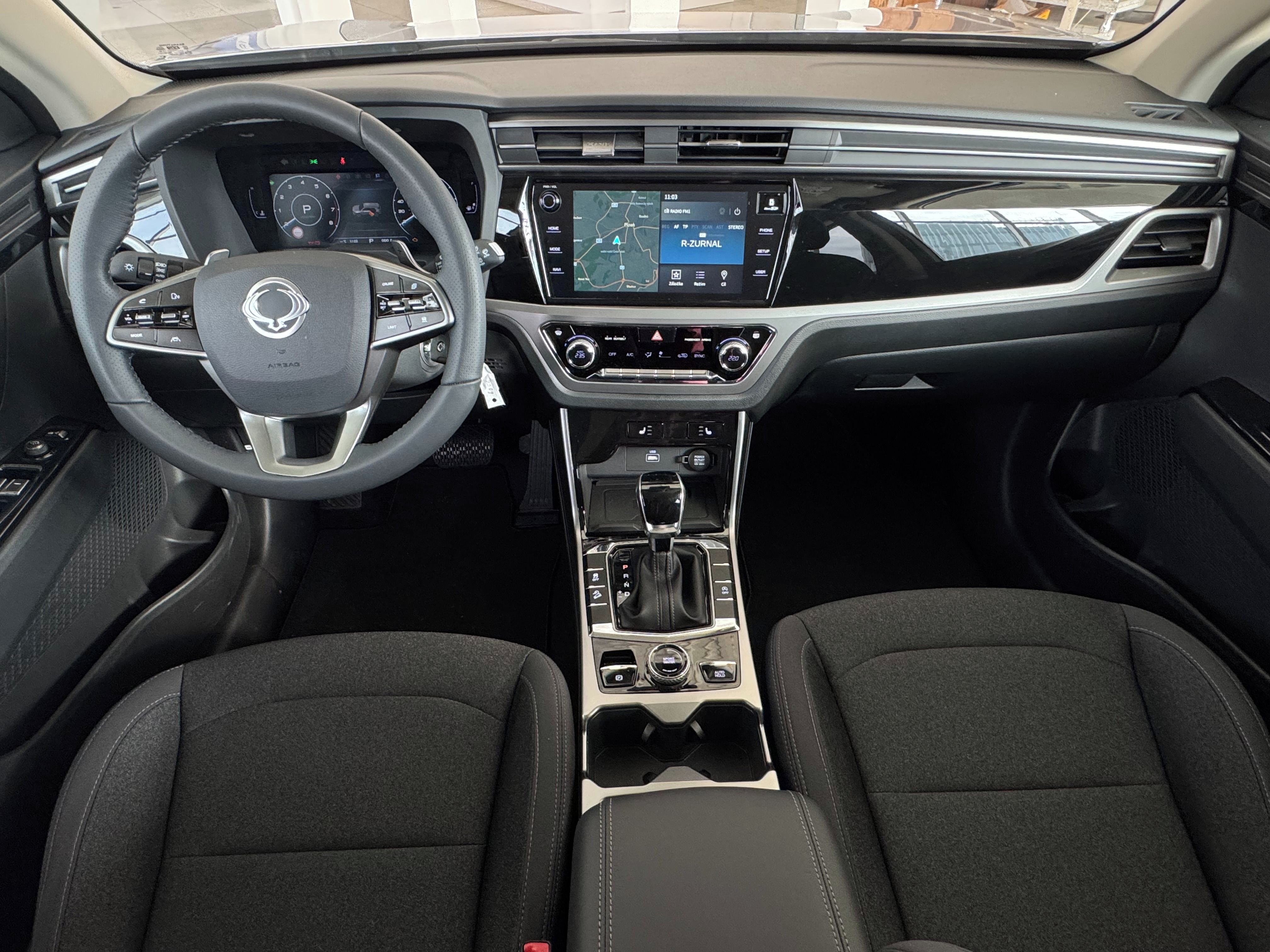 KGM Korando, 6AT;STYLE+;BLACK PAKET - AKCE - fotka 6