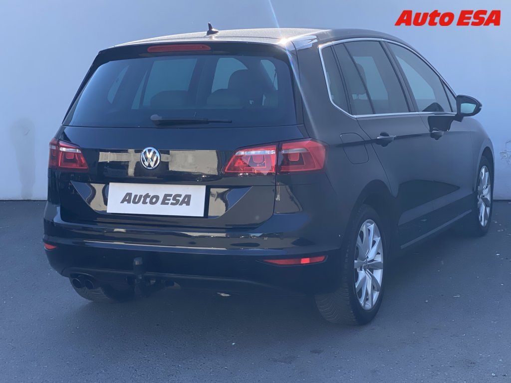 Volkswagen Golf Sportsvan, 2.0 TDi,Highline - fotka 4