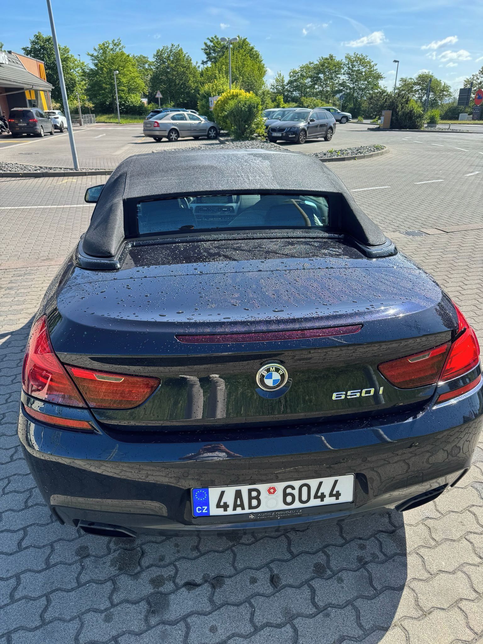 BMW Řada 6, BMW 650i Cabrio - fotka 3