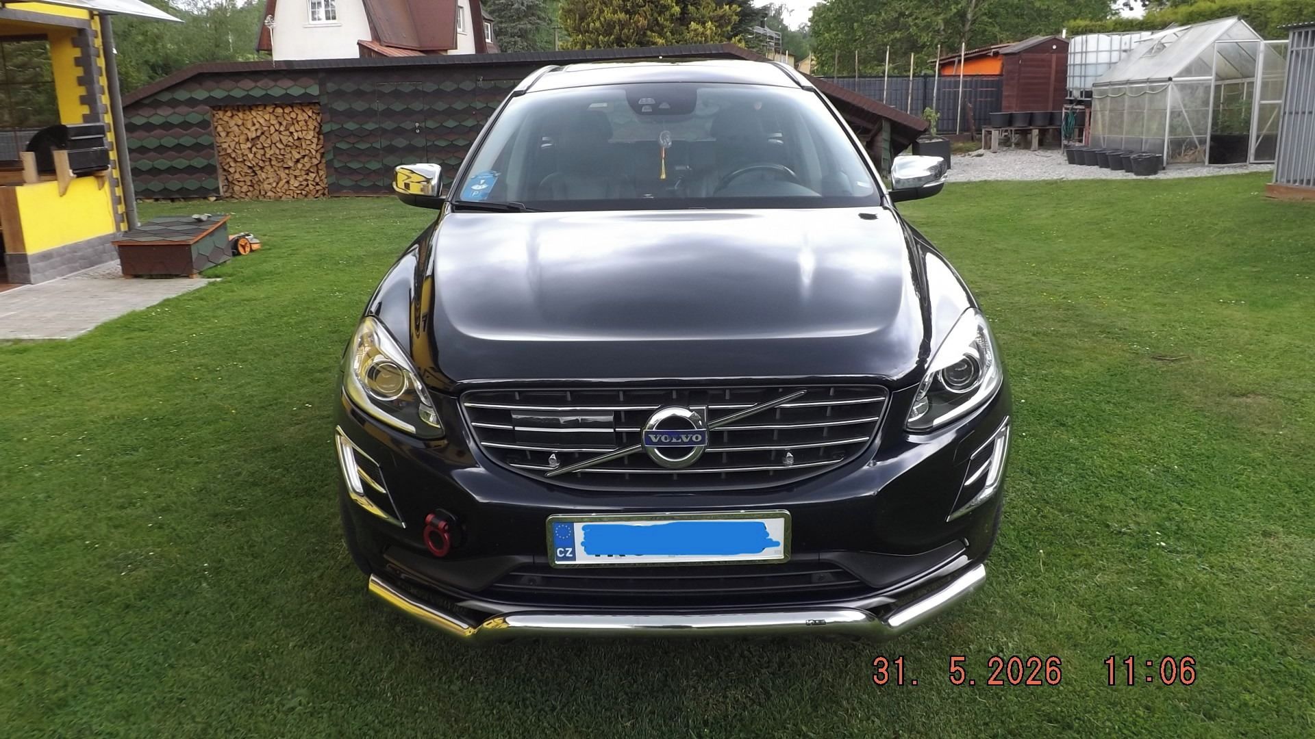 Volvo XC60, 2,4 diesel - fotka 2