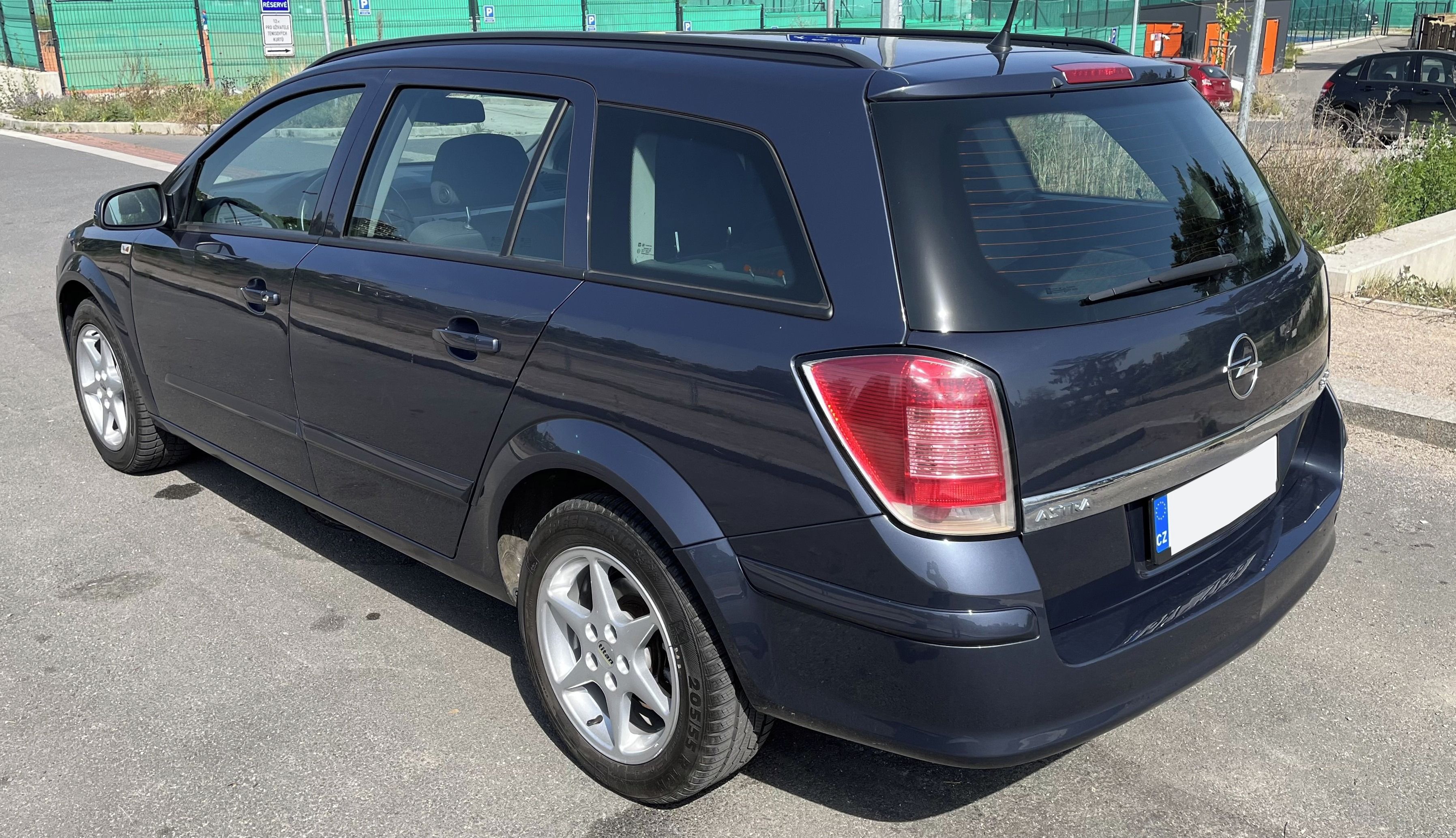 Opel Astra, 1.9 CDTi, nová STK 08/2028 - fotka 3
