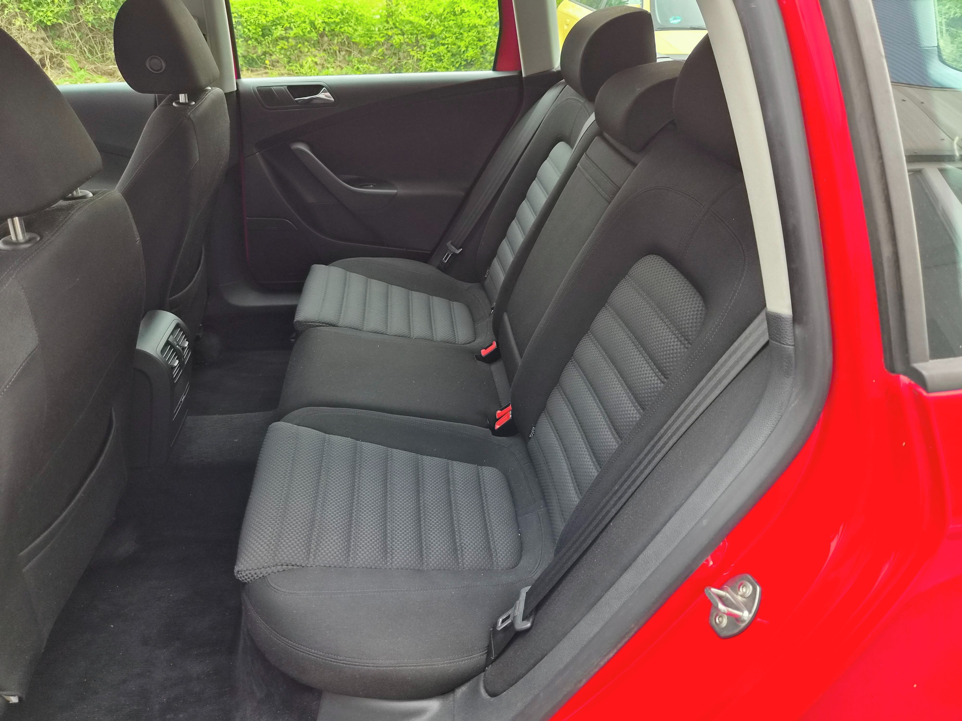 Volkswagen Passat, 2.0 TDI  4x4 WEBASTO - fotka 4