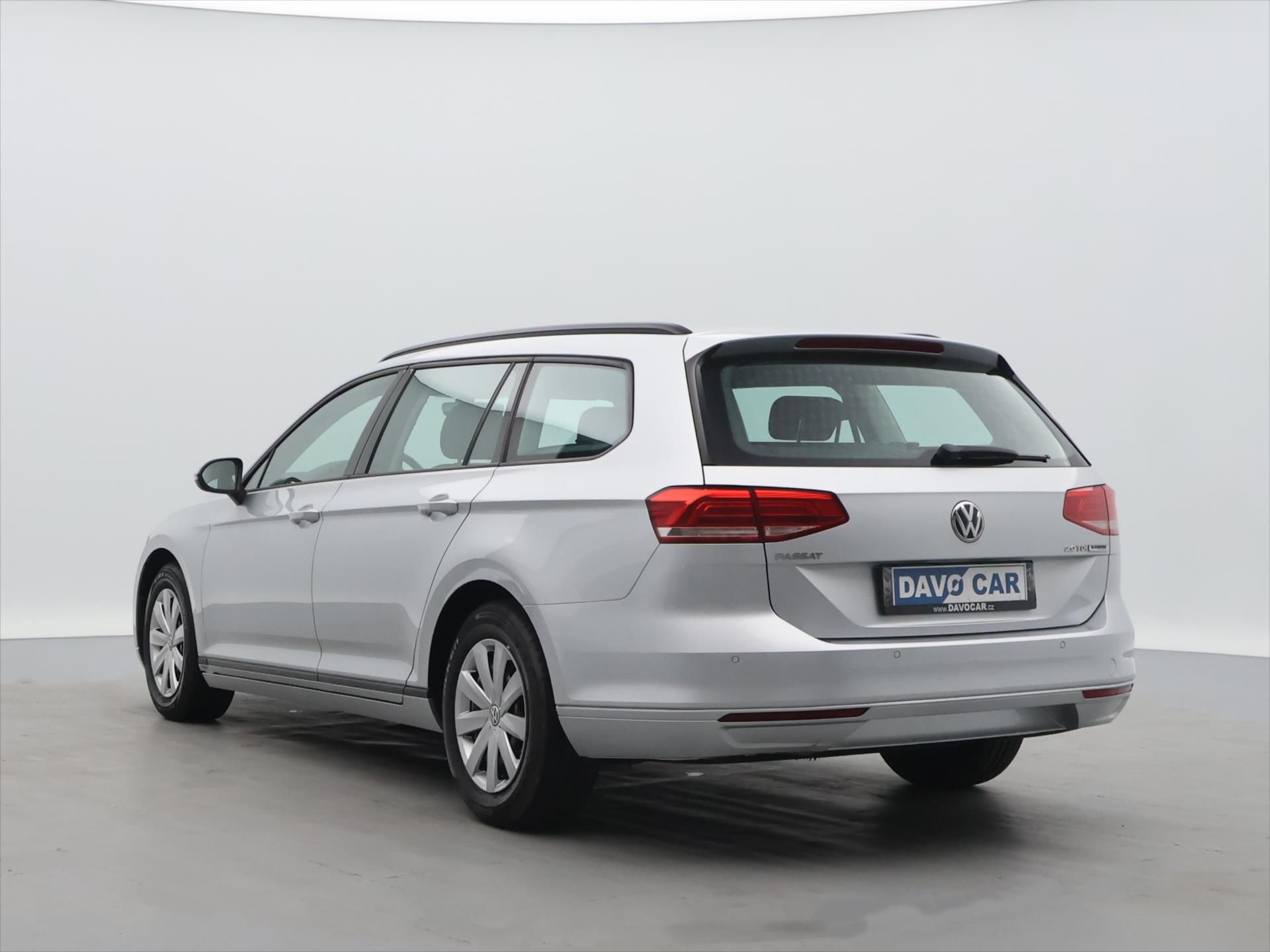 Volkswagen Passat Variant, 2,0 TDI 110kW Highline Klima - fotka 5