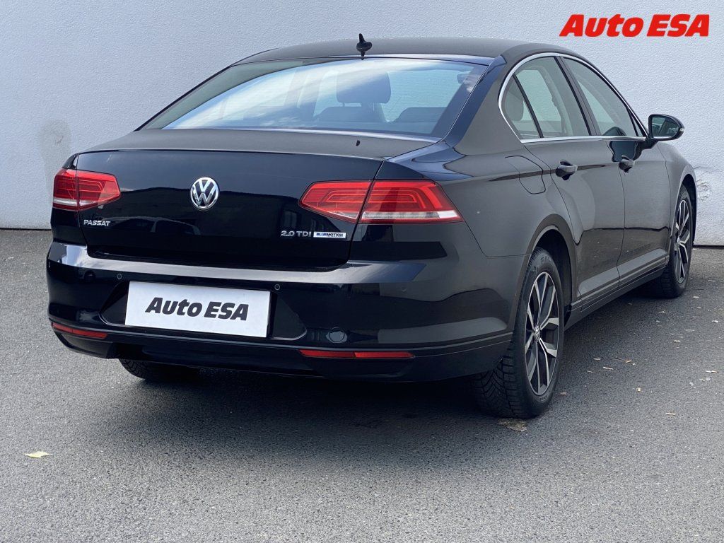 Volkswagen Passat, 2.0TDI,ČR - fotka 4