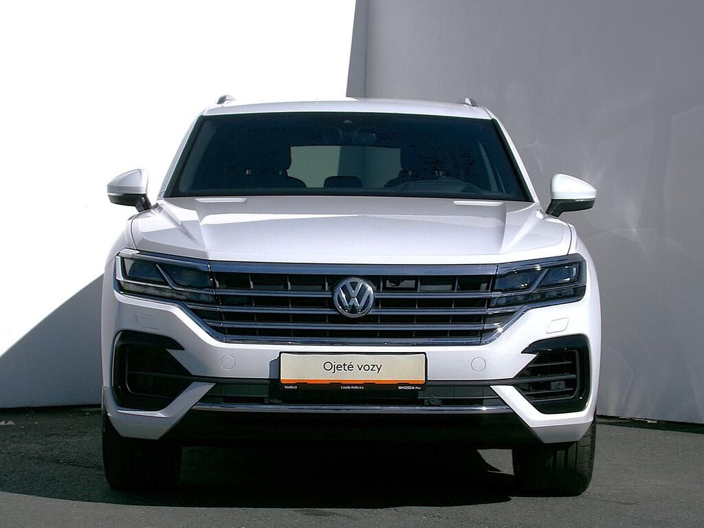 Volkswagen Touareg, R-line 3.0 TDI 210 kW - fotka 4