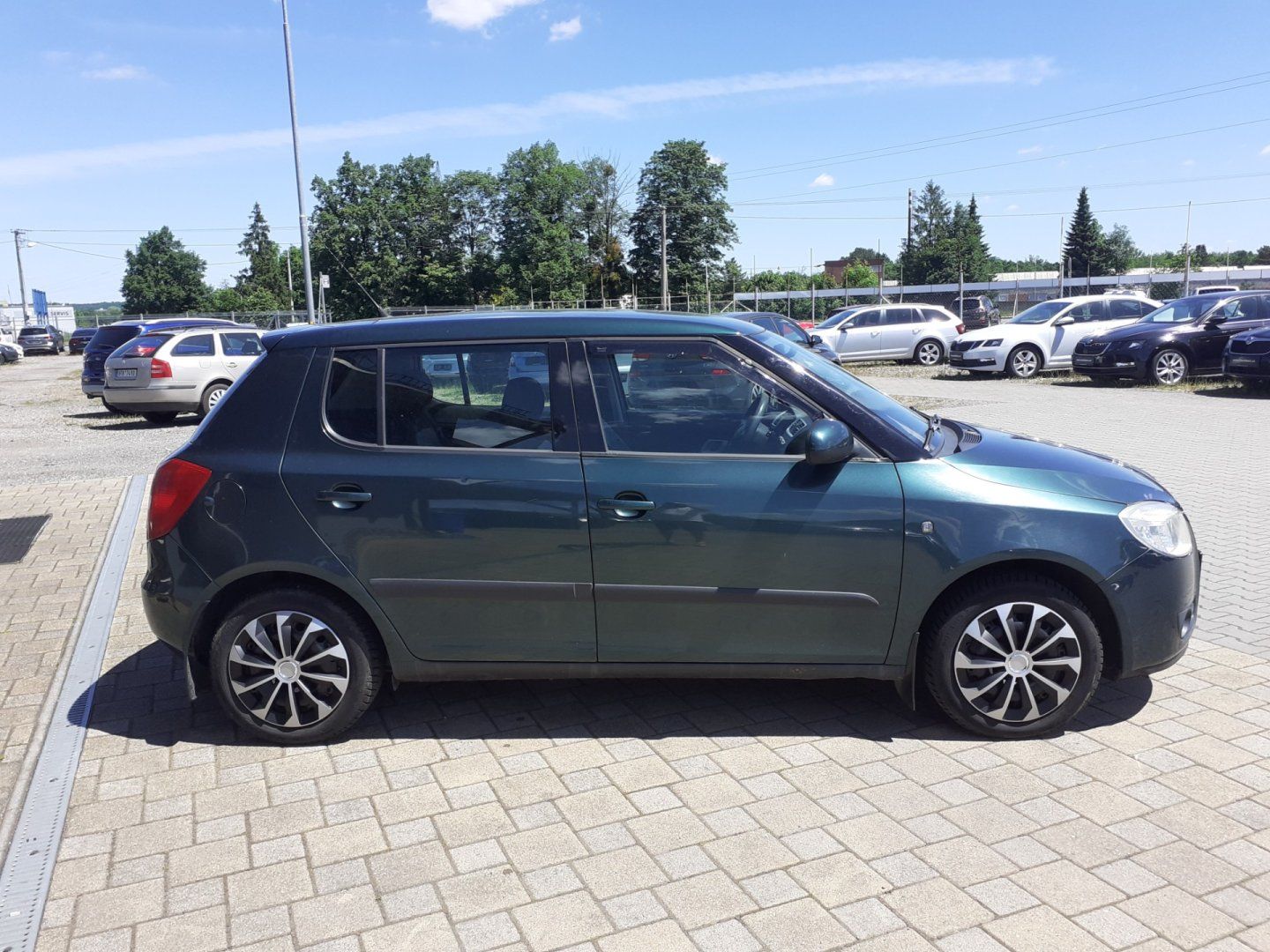 Škoda Fabia, II 1.4  MPi 63 kW - fotka 3