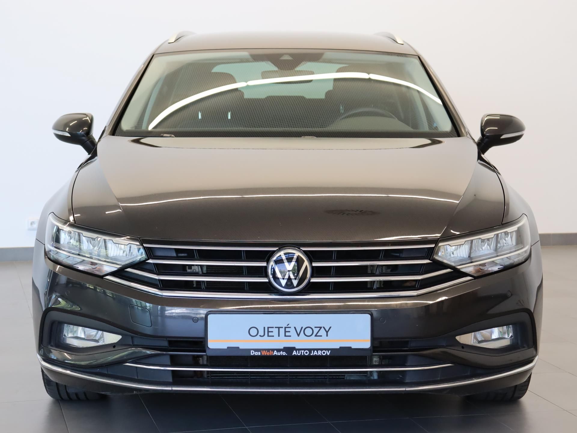 Volkswagen Passat Variant, Elegance 2,0 TDI 110kW DSG - fotka 4