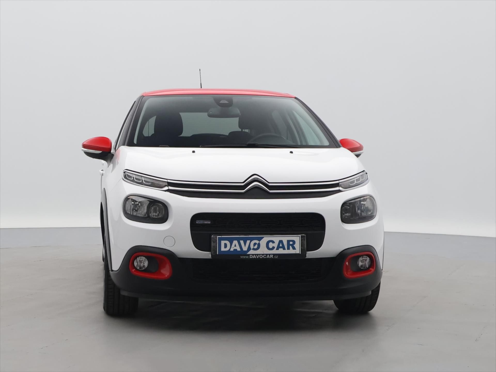 Citroën C3, 1,2 PureTech 60kW Feel DPH - fotka 2