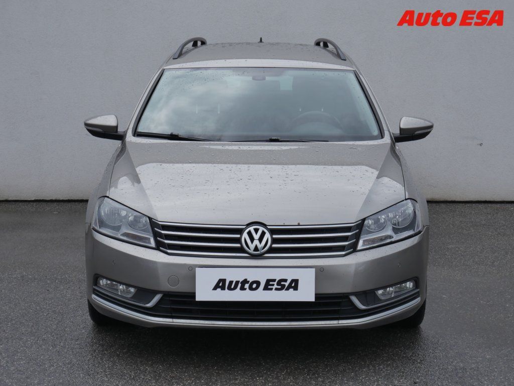Volkswagen Passat, 1.6TDi - fotka 2