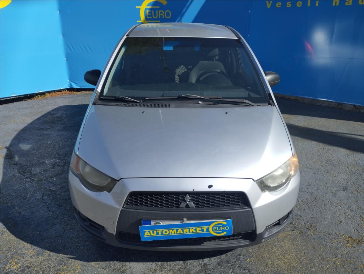 Mitsubishi Colt, 1,1 55KW - fotka 2