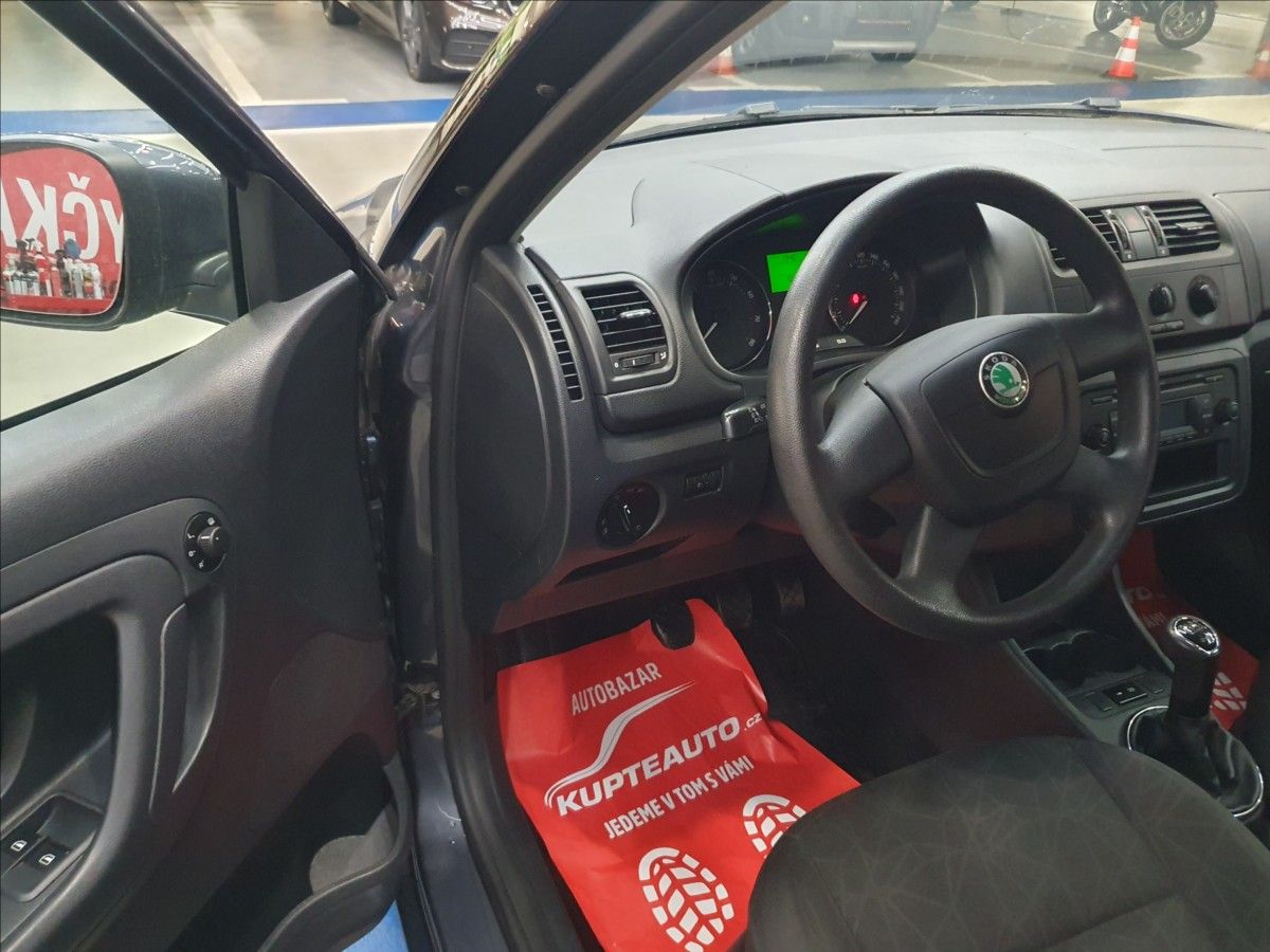 Škoda Fabia, 1,2 TSi - 100TIS/KM !!!  Famil - fotka 5