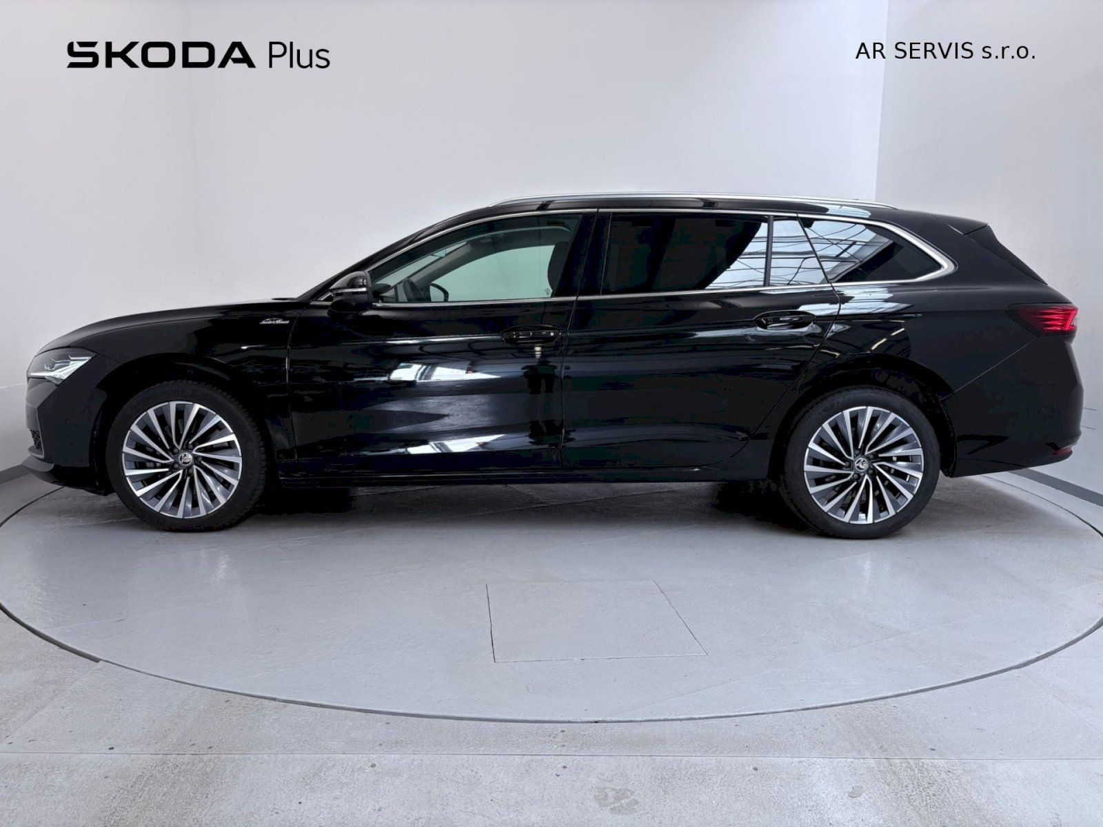 Škoda Superb, L&K 2.0TDI/142kW 4x4 7DSG - ta - fotka 3
