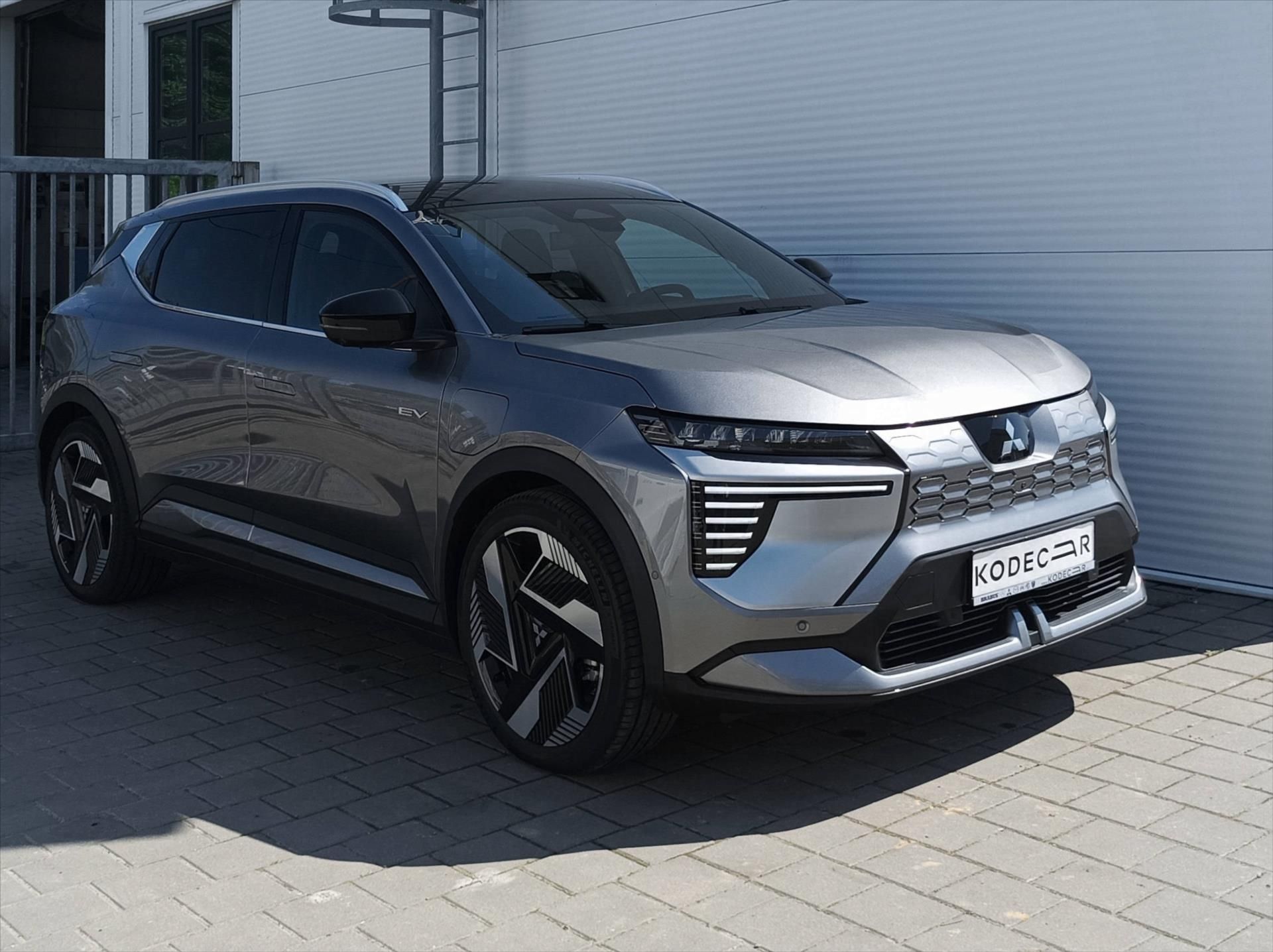 Mitsubishi Eclipse Cross, BEV 87kWh AT 218k  Instyle