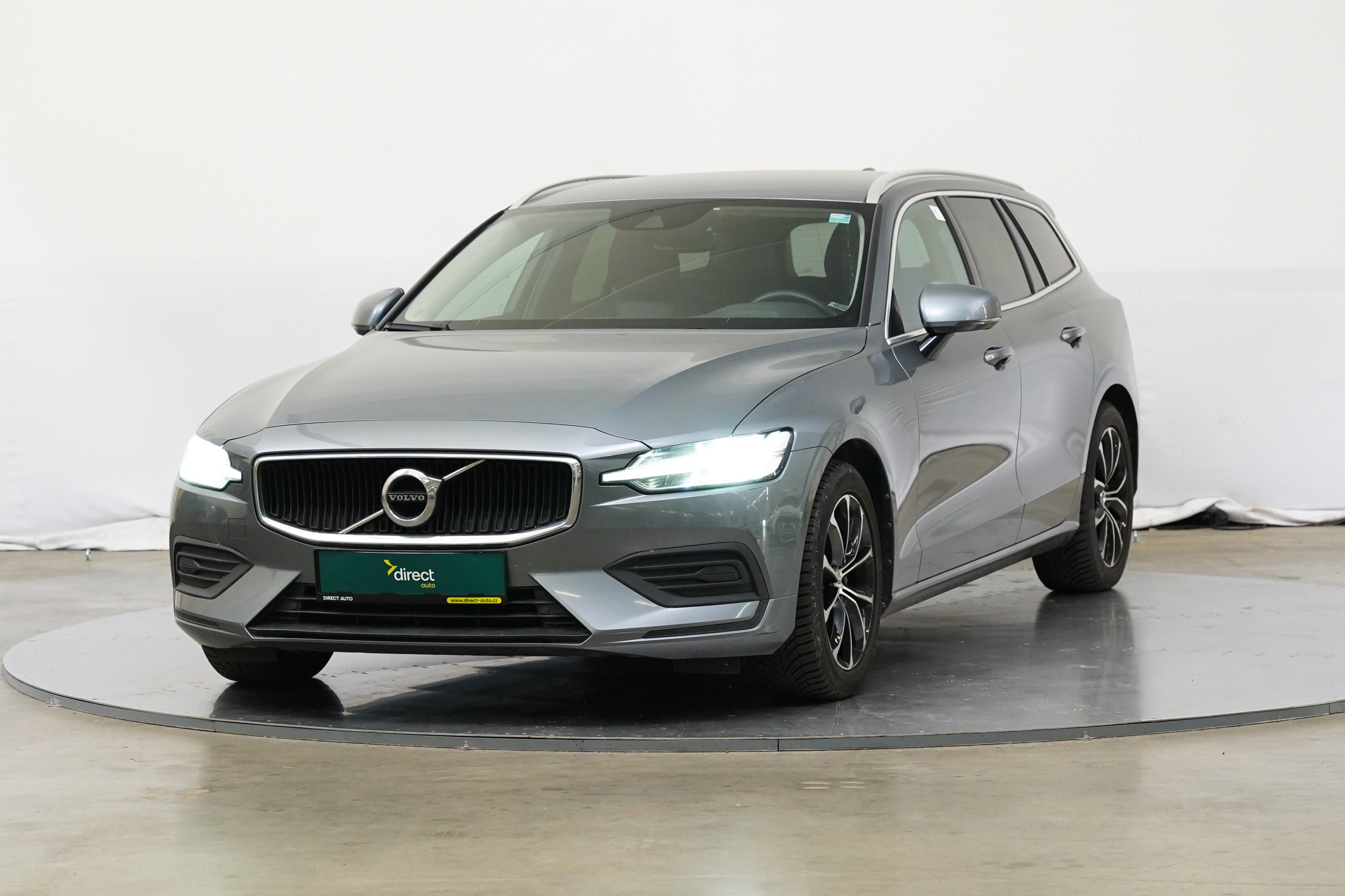Volvo V60, 2.0 D4 140 kW Momentum