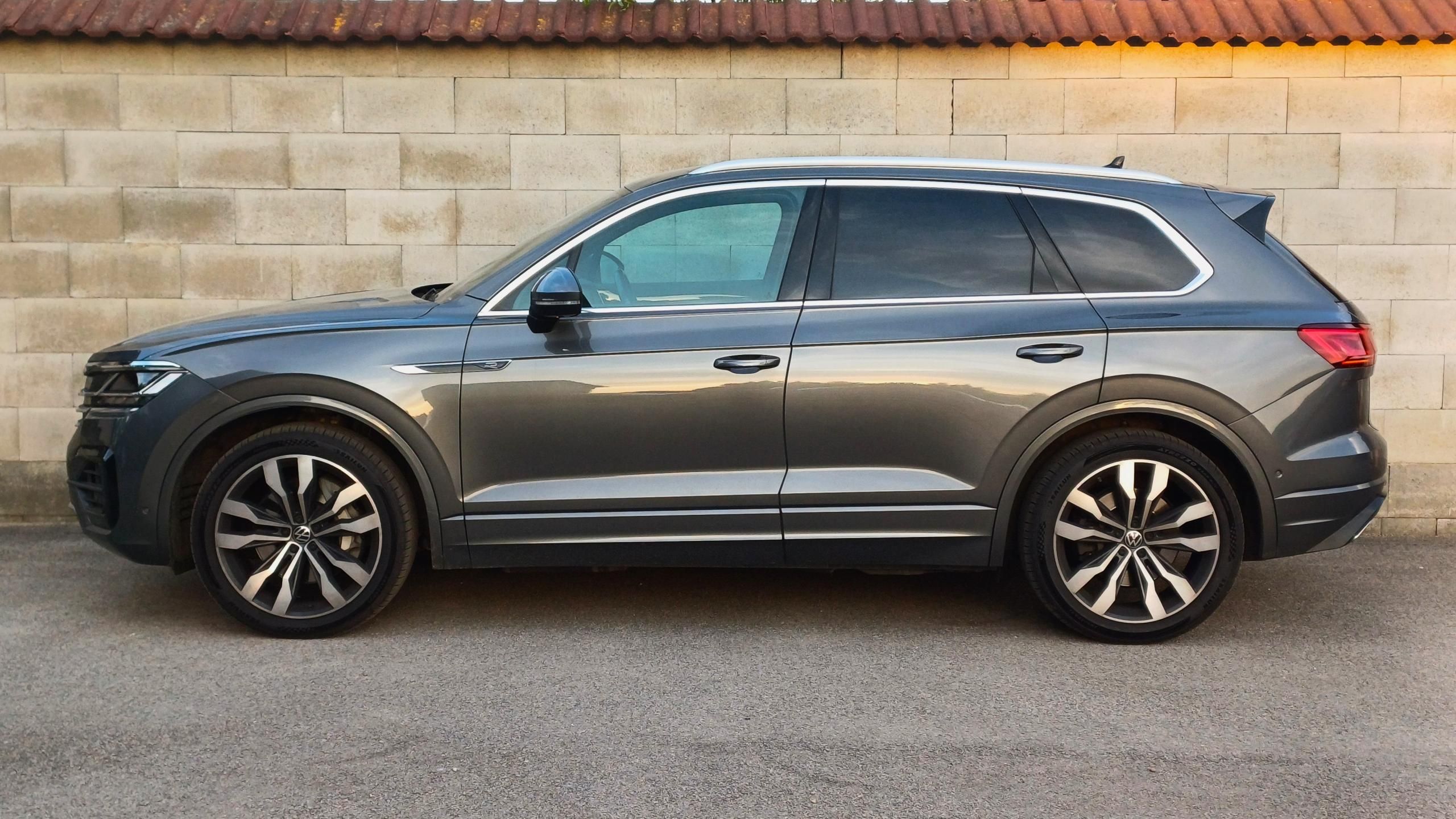 Volkswagen Touareg, TSI 250kW R-LINE - fotka 6