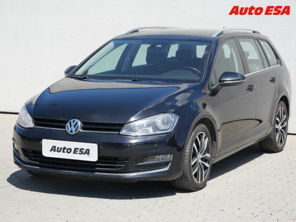 Volkswagen Golf, 1.6TDi,ČR,DSG,park.asist - fotka 3