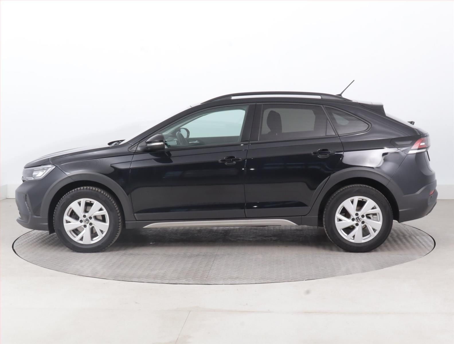 Volkswagen Taigo, 1.0 TSI, Life, Automat - fotka 3