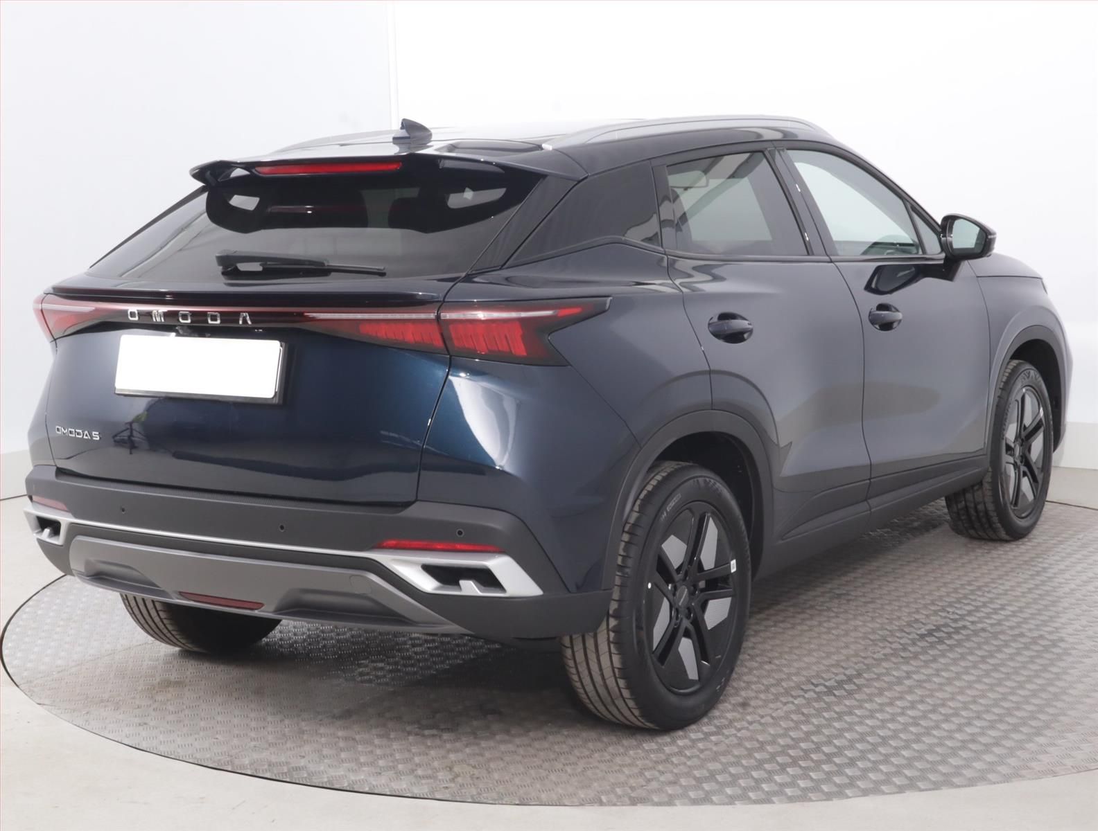Omoda 5, 1.6 T, Premium, Ad. tempomat - fotka 5