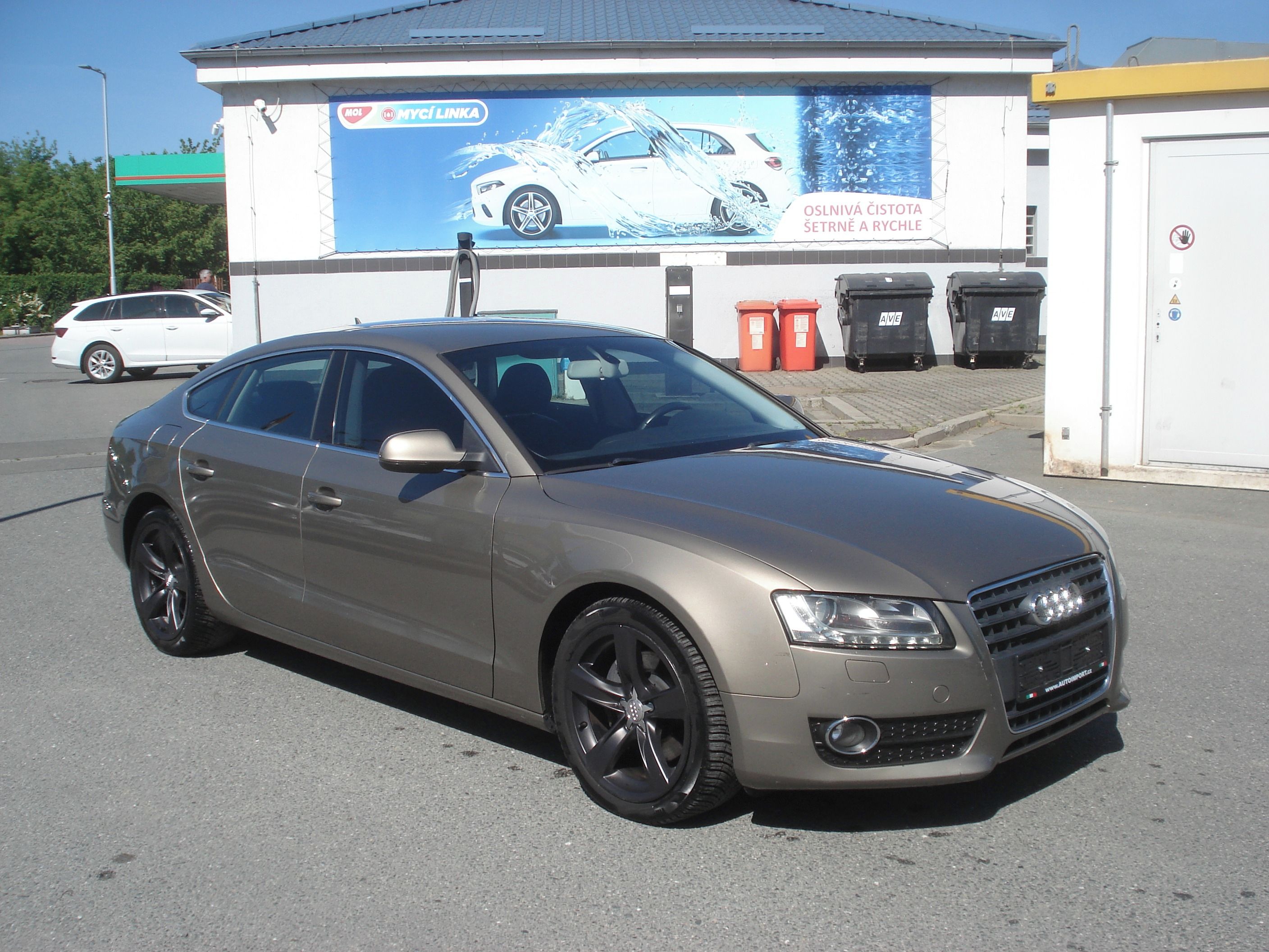 Audi A5, 2.7 TDi AUT NAVI KŮŽE - fotka 6