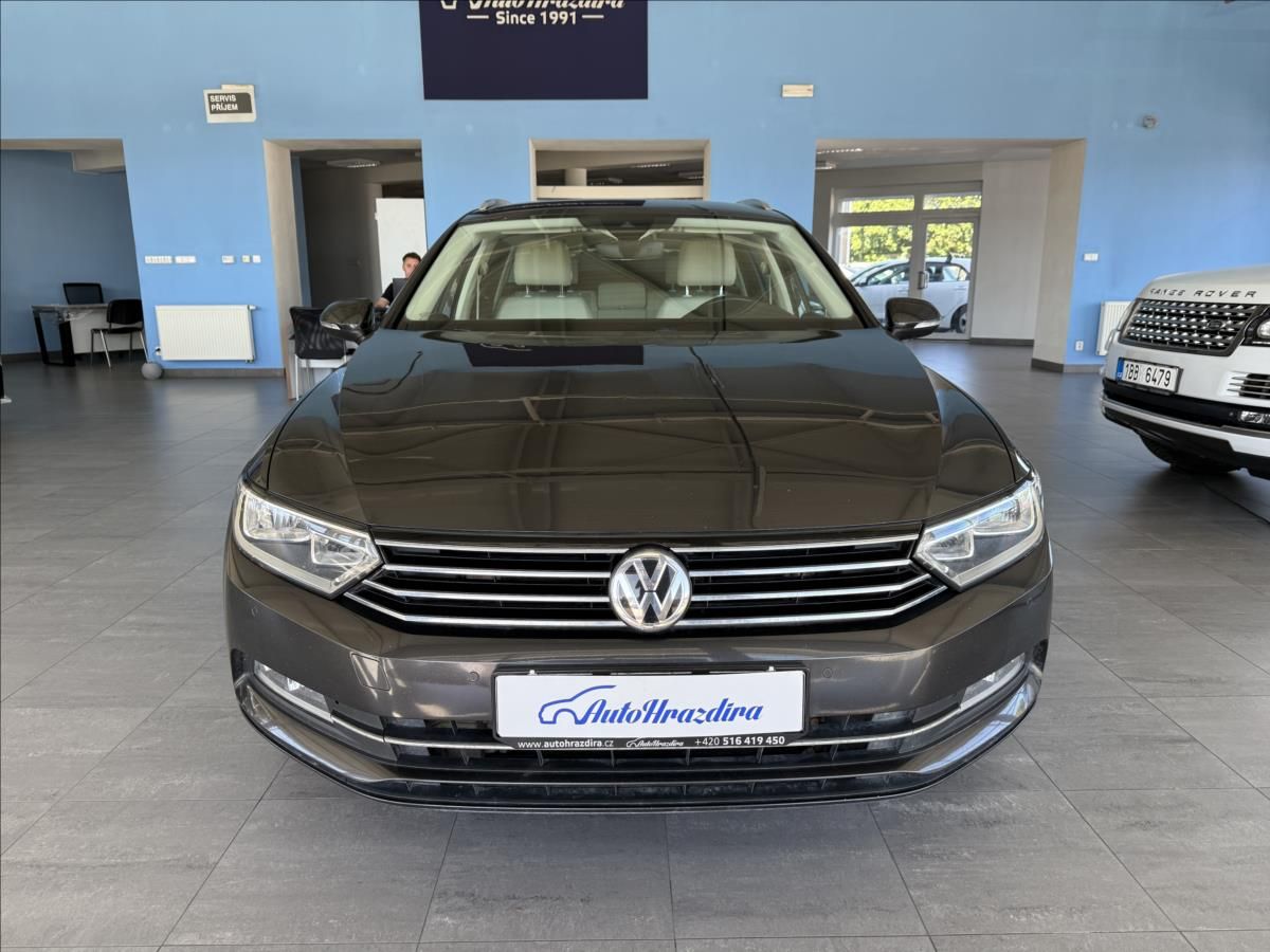 Volkswagen Passat, 2,0   TDI 110kW,SERVISNÍ KNÍŽK - fotka 2