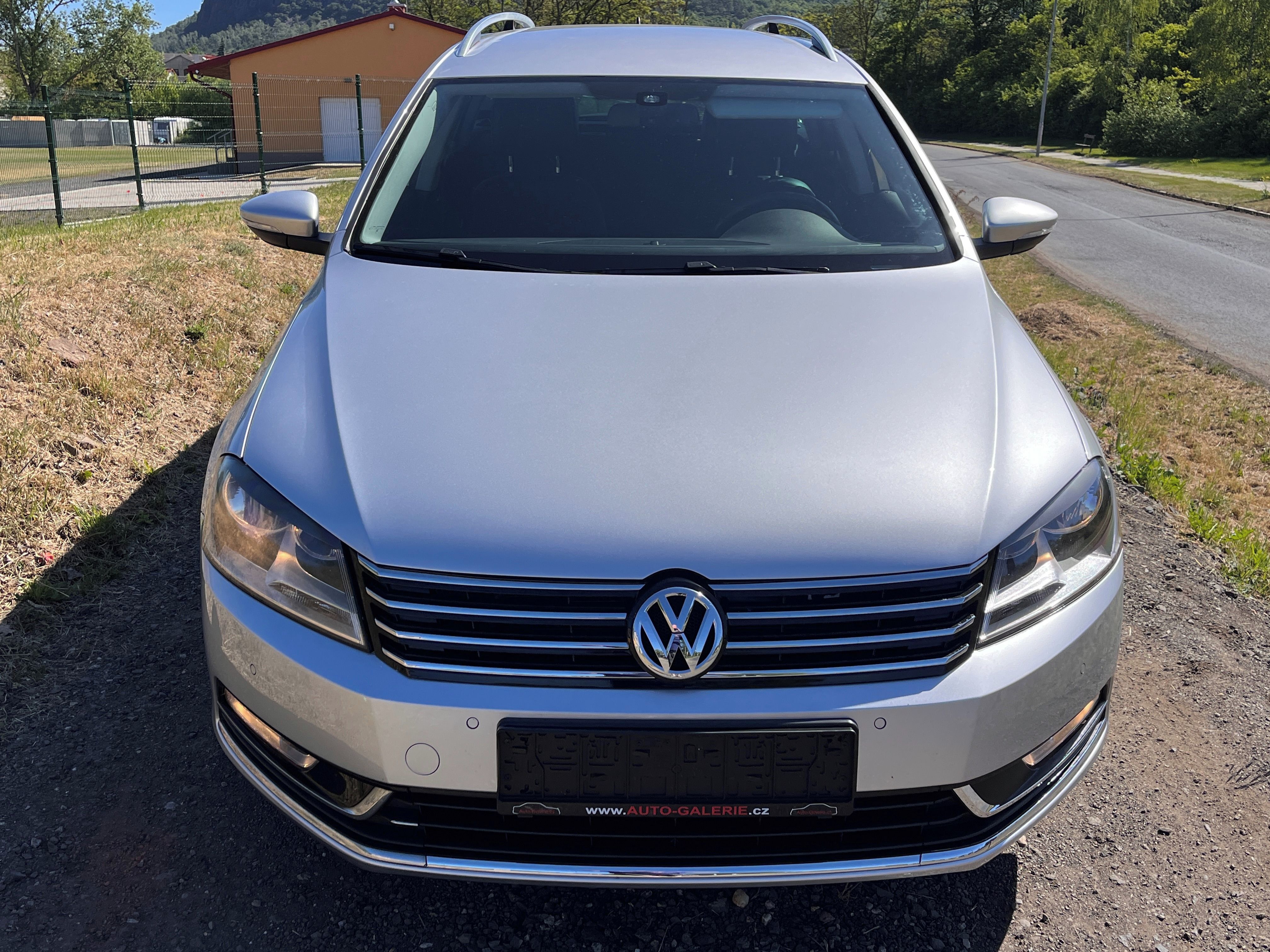 Volkswagen Passat, 2.0TDI 103KW HIGHLINE,1.MAJ - fotka 2