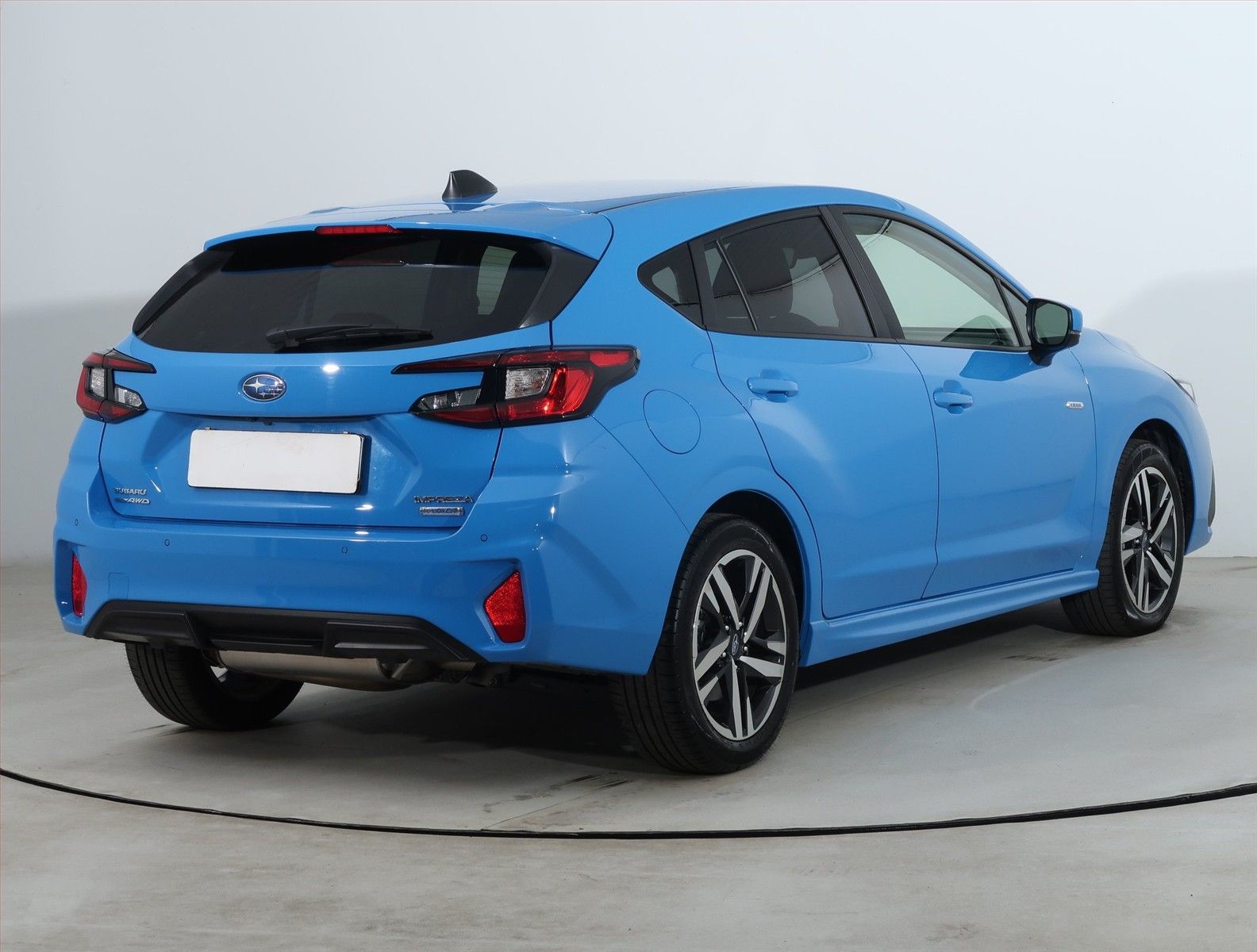 Subaru Impreza, 2.0 e-Boxer, 4X4, Automat - fotka 5