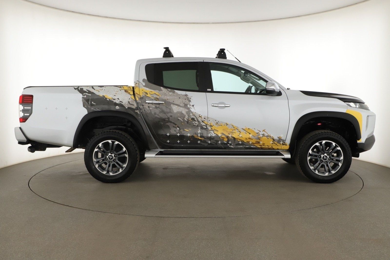 Mitsubishi L200, 2.2 DI-D, 4X4, Automat - fotka 6