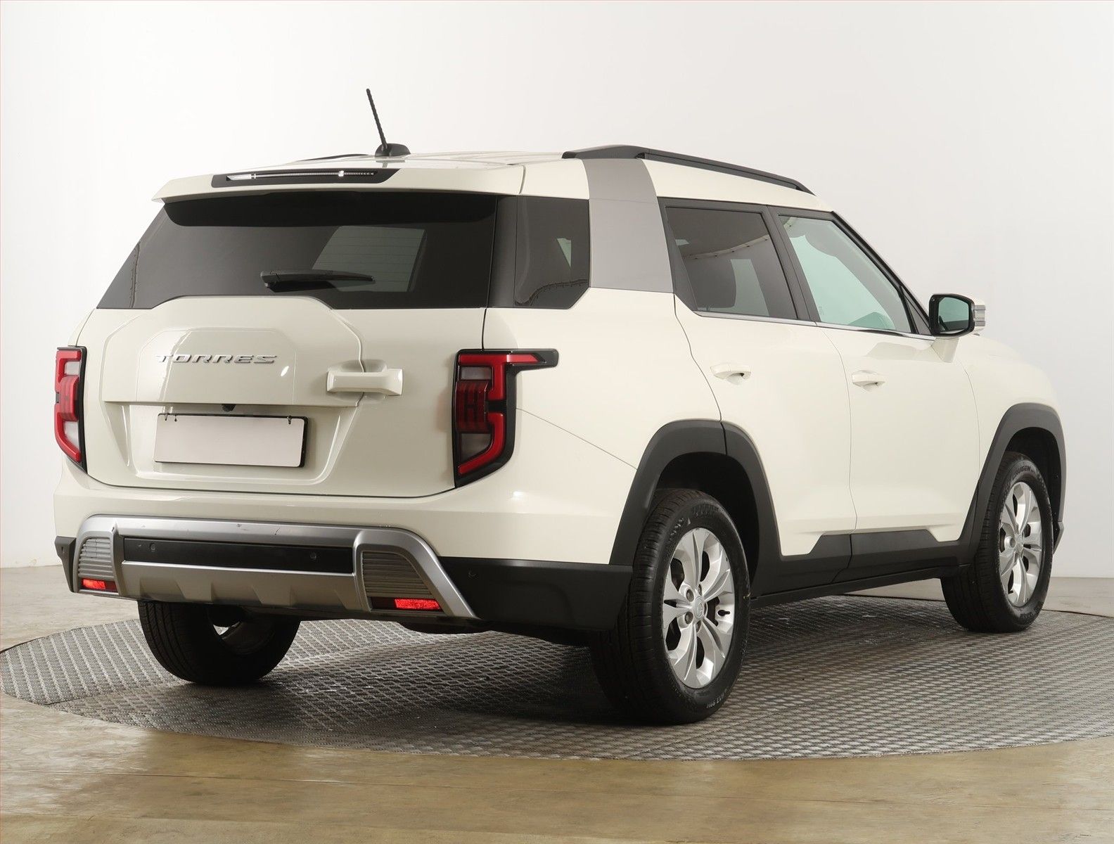 SsangYong Torres, 1.5 T-GDI, Club, Automat - fotka 5