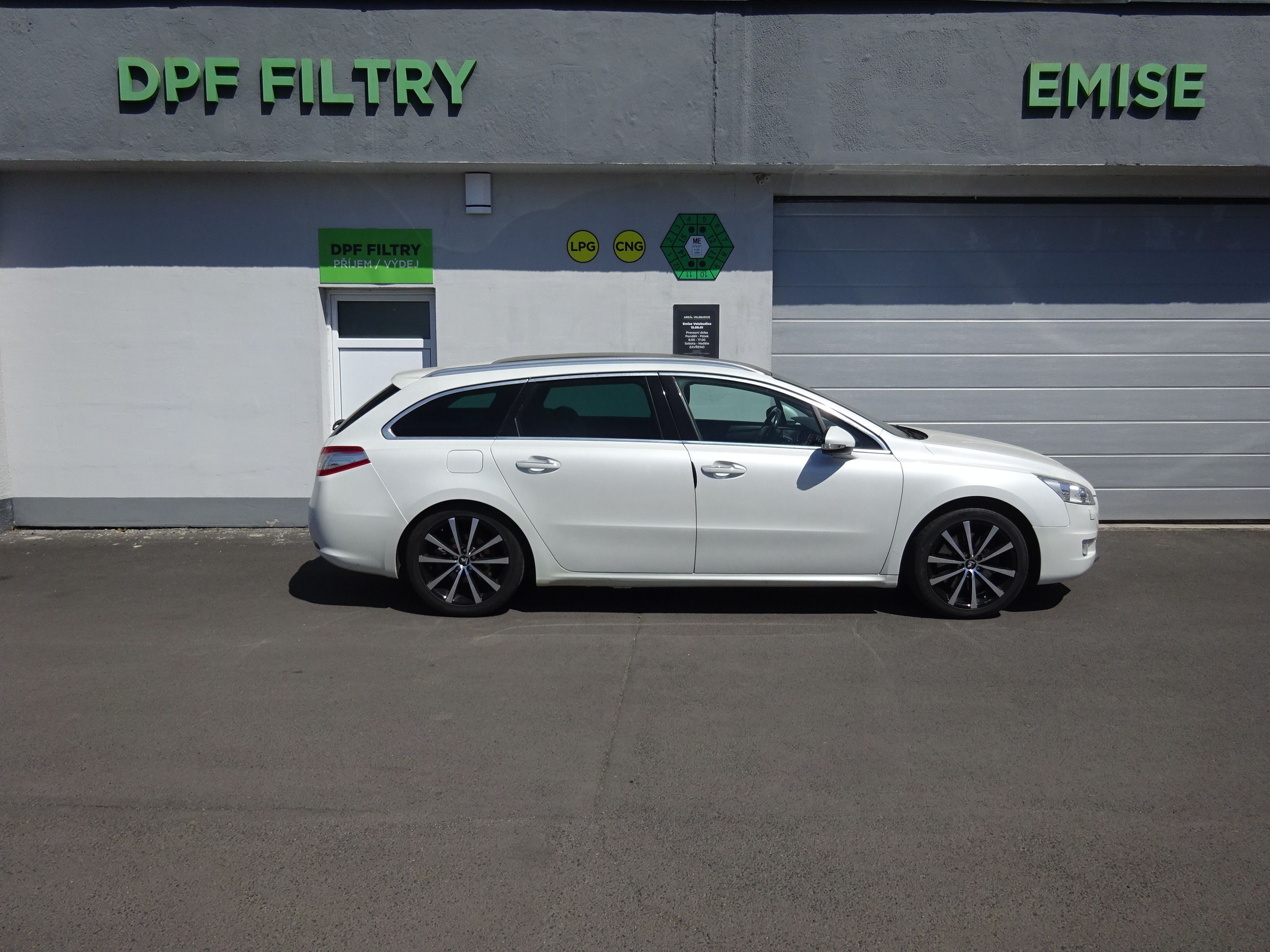 Peugeot 508, 2.2 HDi - fotka 2