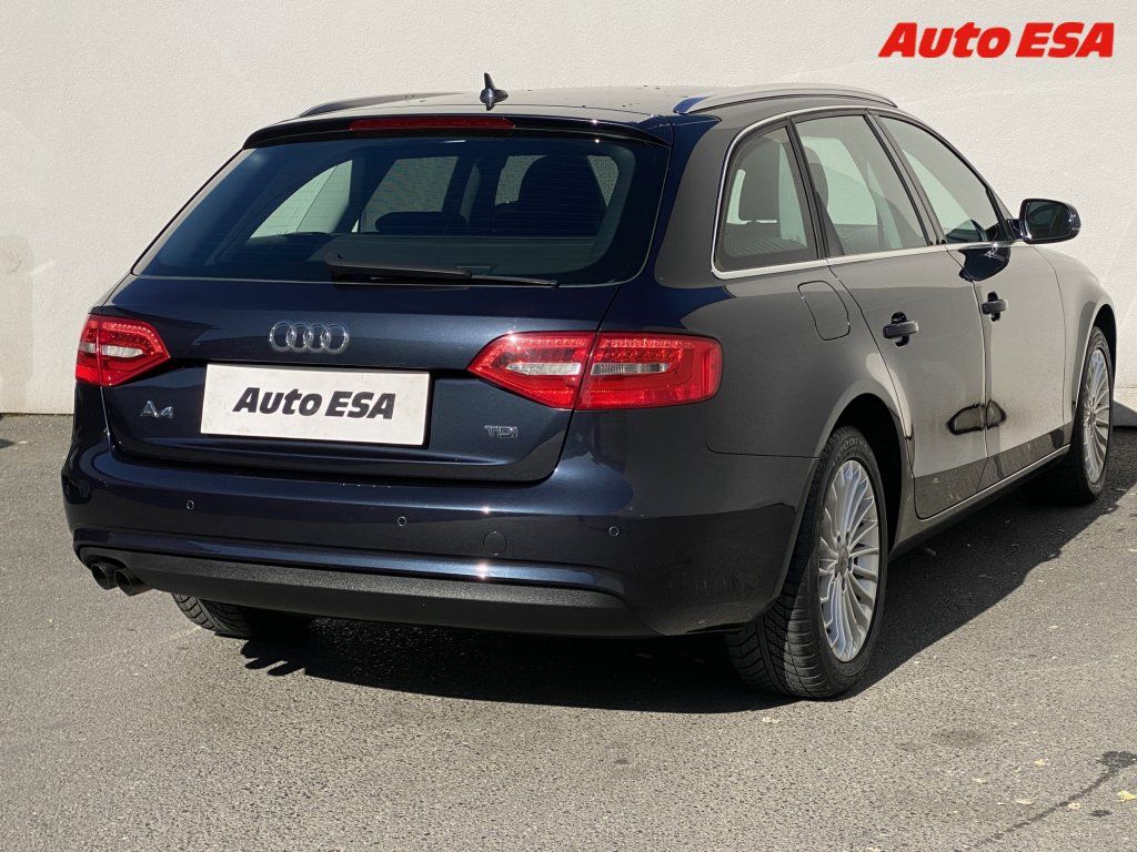 Audi A4, 2.0 TDi Avant - fotka 4