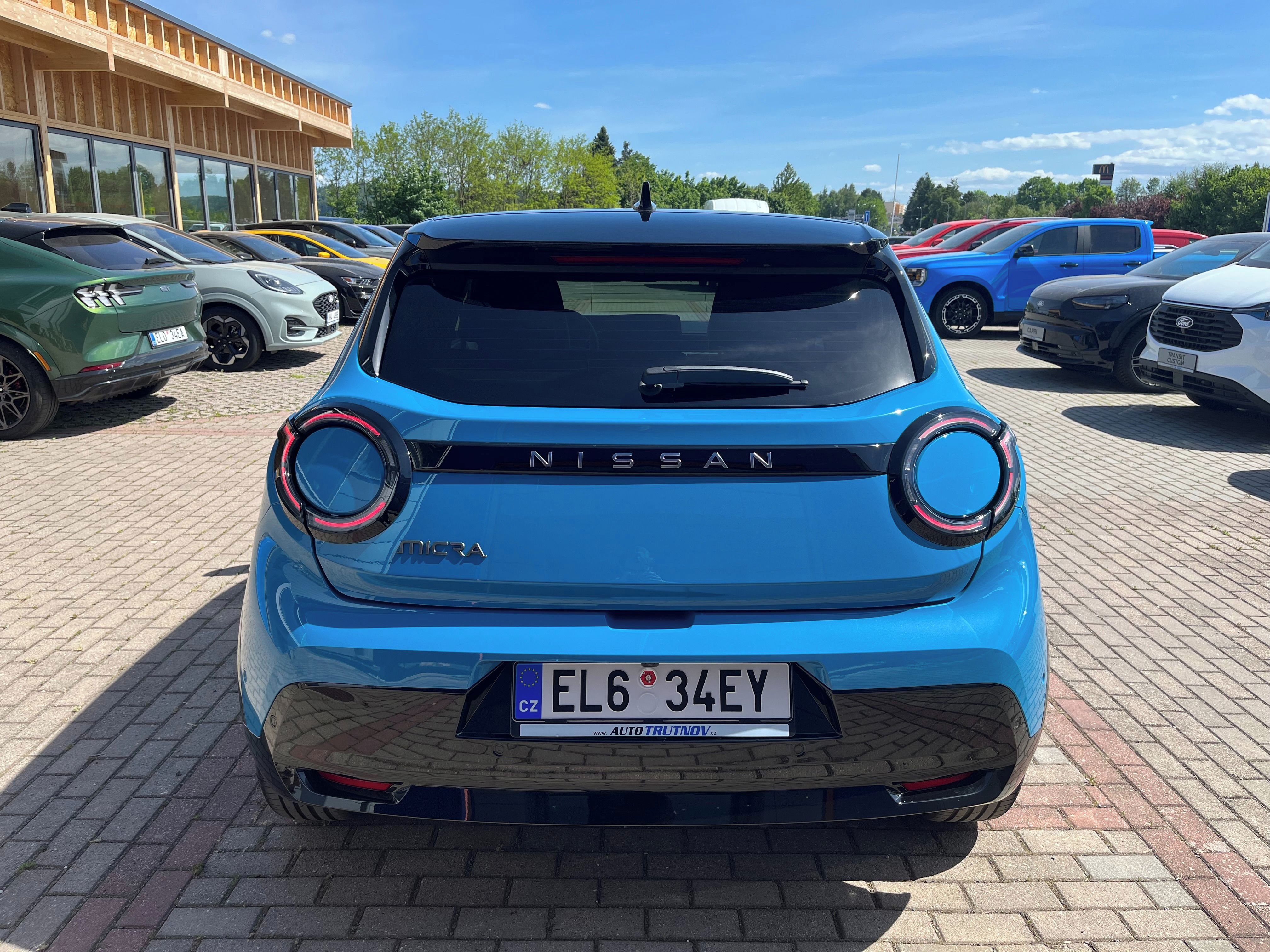 Nissan Micra, BEV 110 kW 52 kWh 150 k Evolve - fotka 4