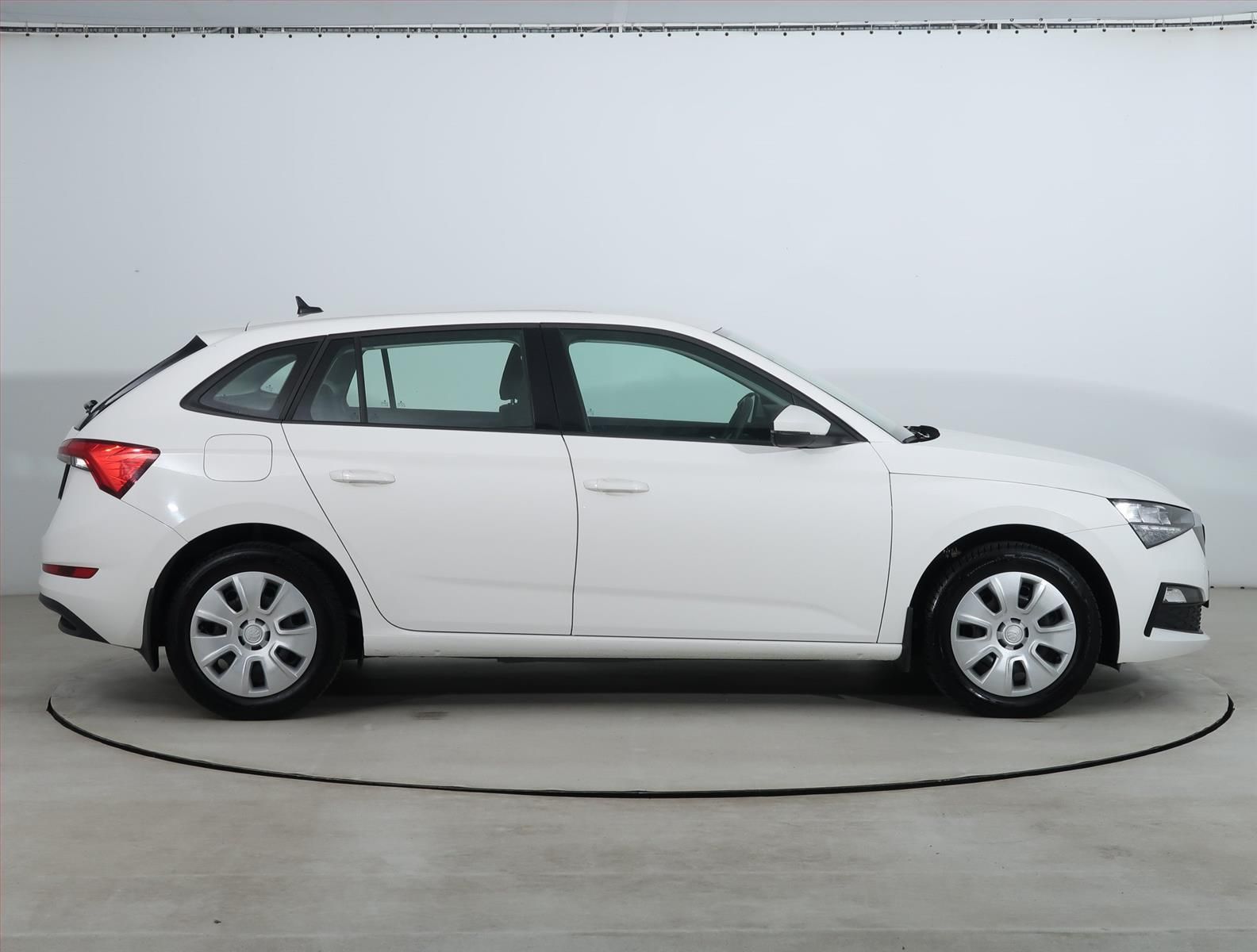 Škoda Scala, 1.0 TSI, ČR,1.maj, Serv.kniha - fotka 6