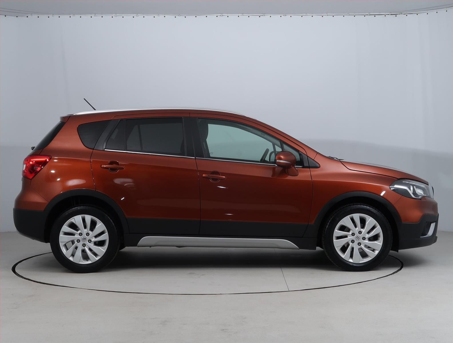 Suzuki SX4 S-Cross, 1.4 BoosterJet, Premium - fotka 6