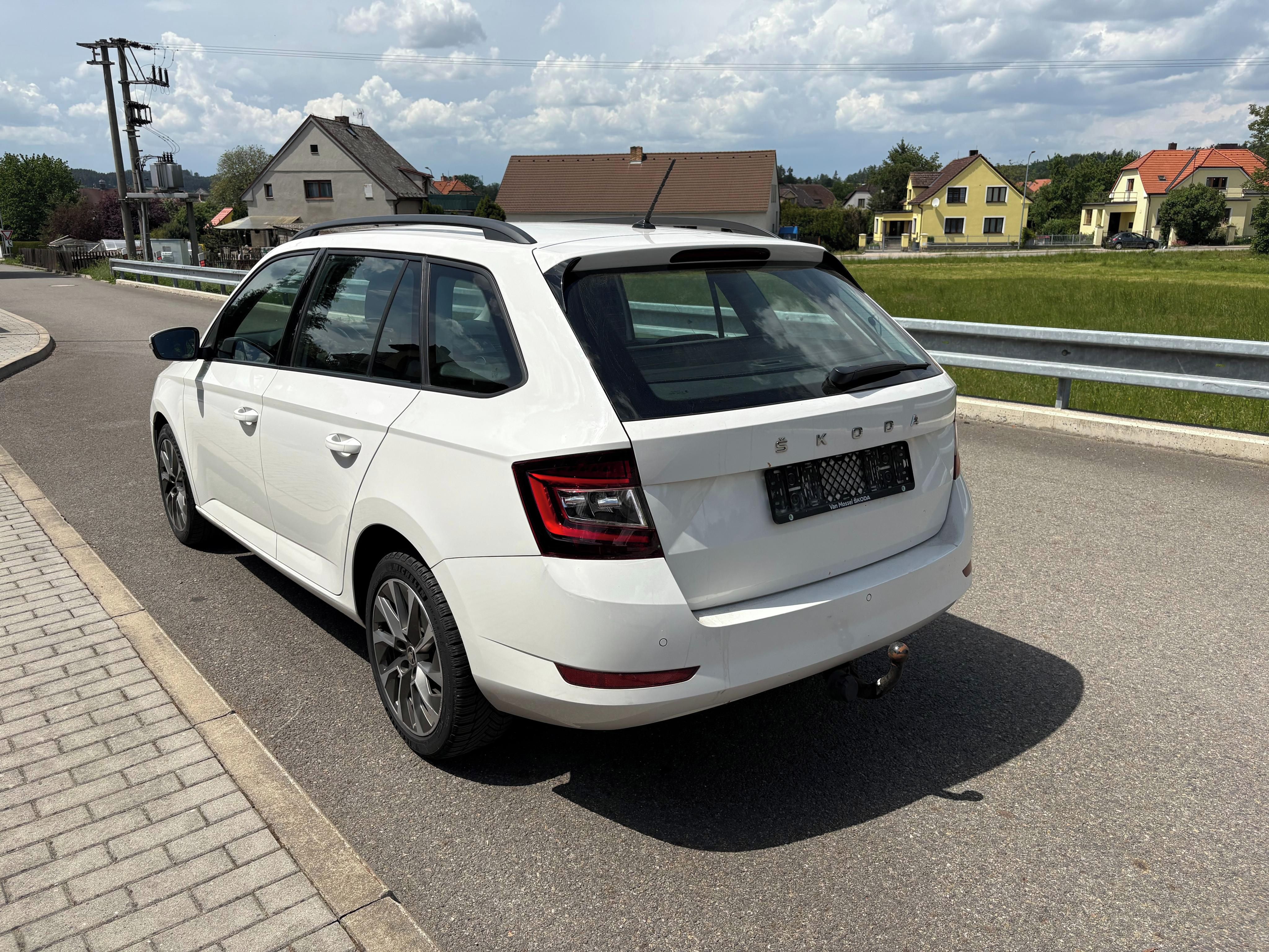 Škoda Fabia, KOMBI 1.0 TSI - fotka 4
