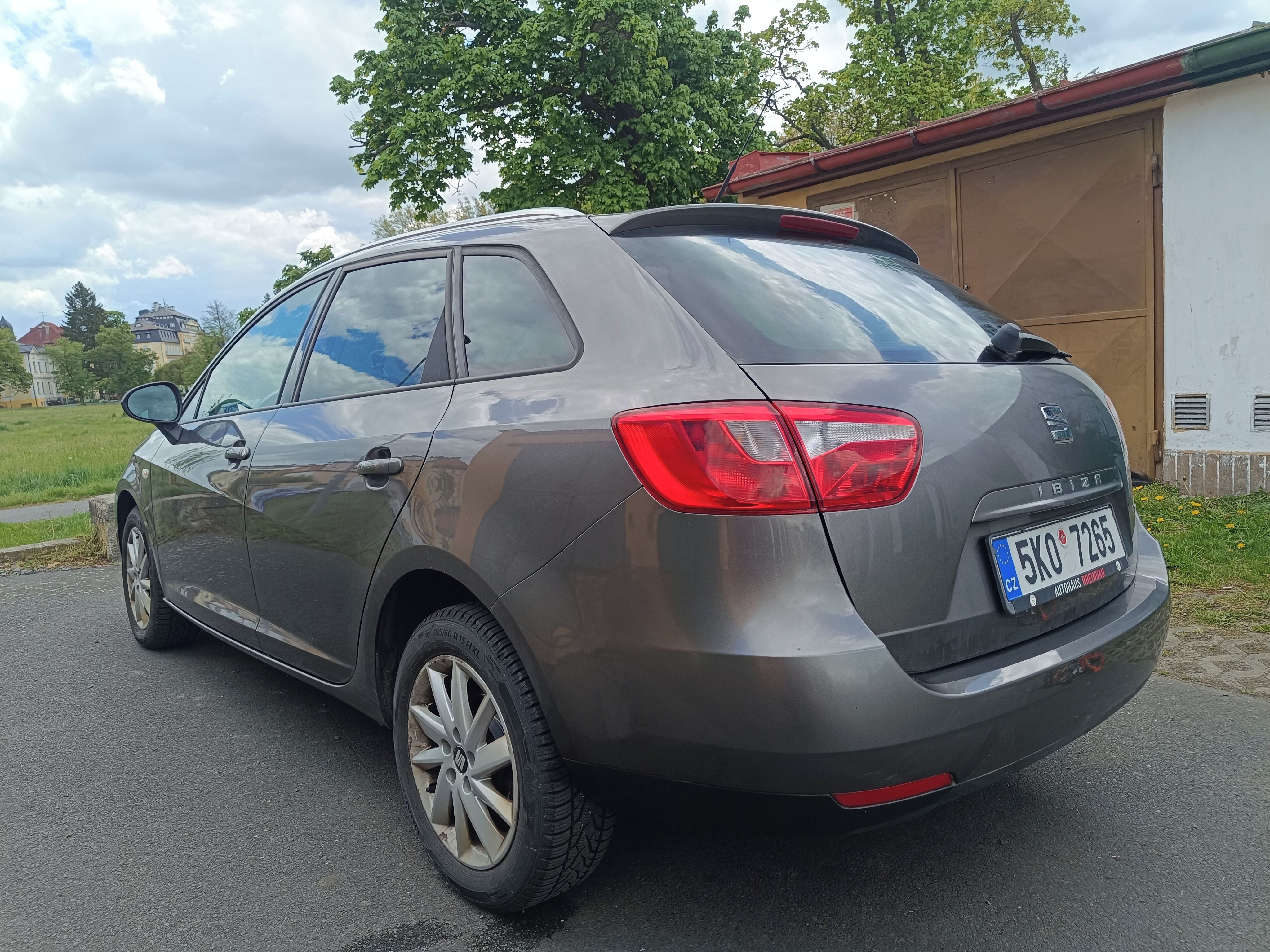 Seat Ibiza, 1.2 TSI 77 KW - fotka 4