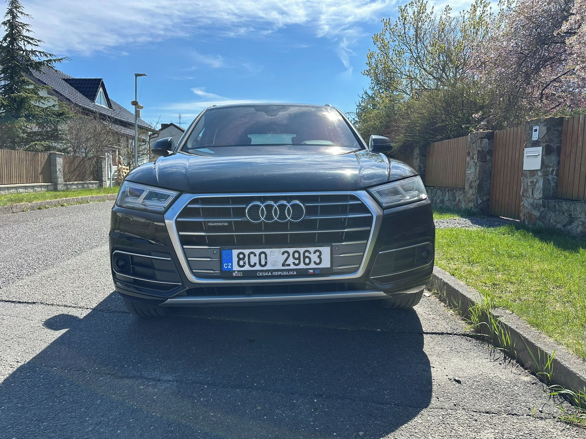 Audi Q5, AUDI Q5 2.0 TDI QUATTRO S TRON - fotka 2