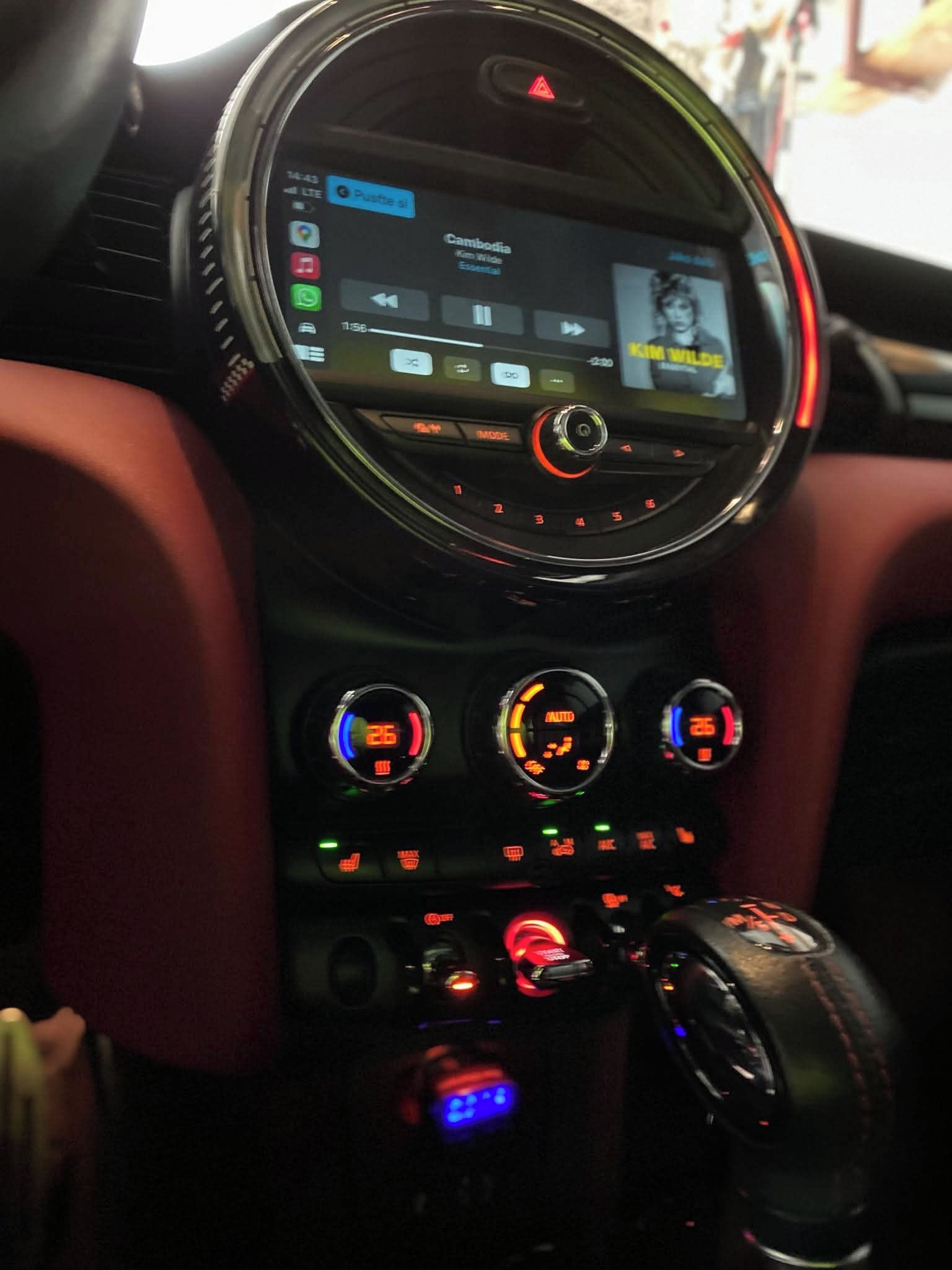 Mini Cooper, Mini Cooper F56 JCW - fotka 4