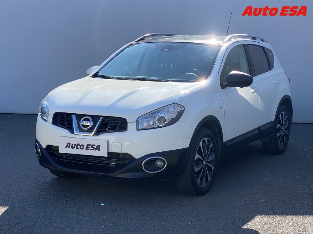 Nissan Qashqai, 1.6DCi,2.maj,ČR - fotka 3
