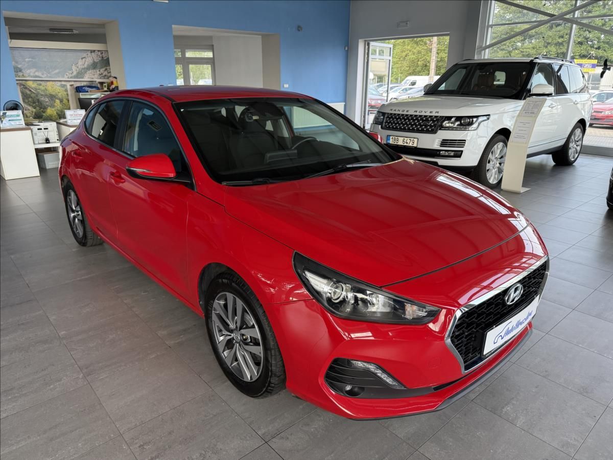 Hyundai i30, 1,4 FASTBACK,1.MAJ,ČP,SERVIS