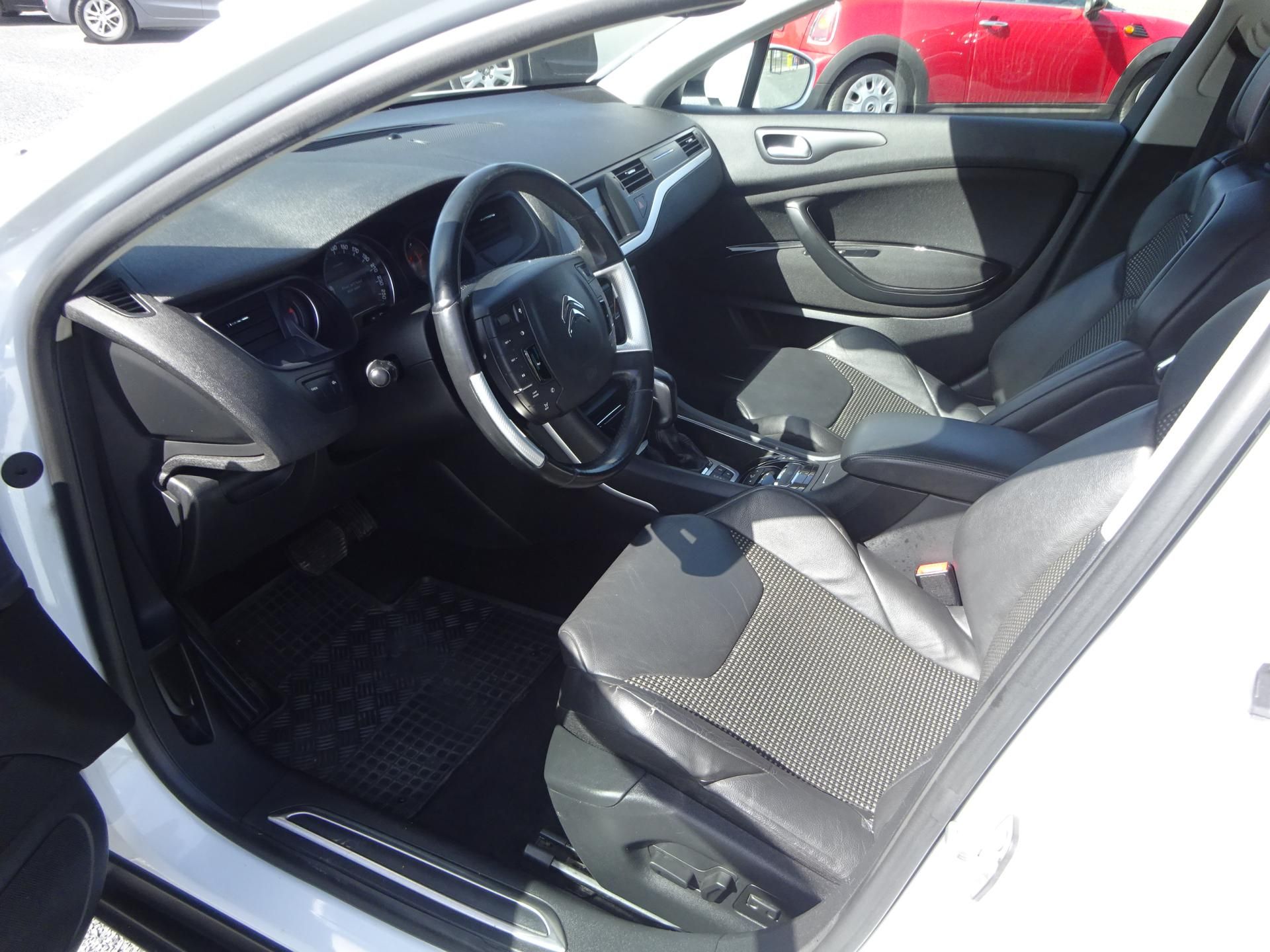 Citroën C5, 2.0HDi 133kW HYDROACTIVE - fotka 4