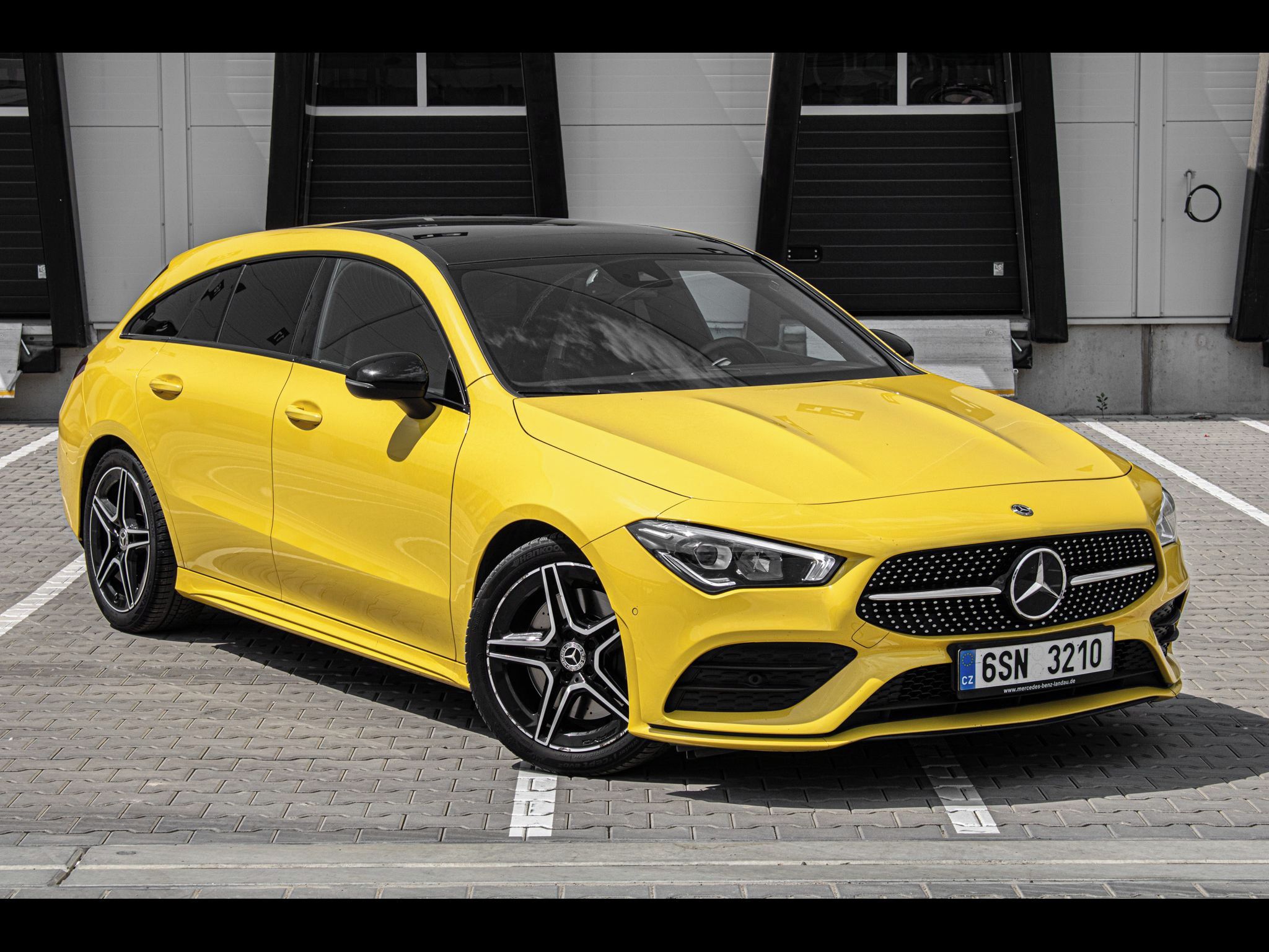 Mercedes-Benz CLA - fotka 3